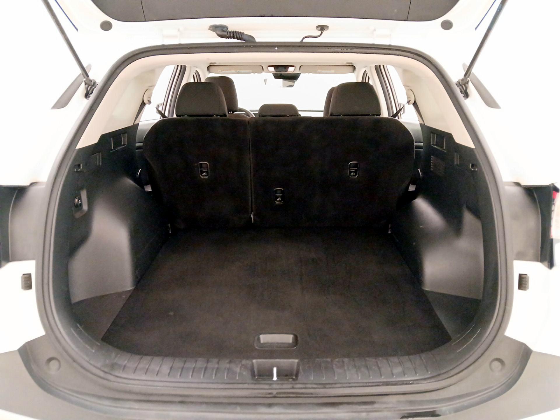 Thumbnail: 2024 Kia Sportage - 20