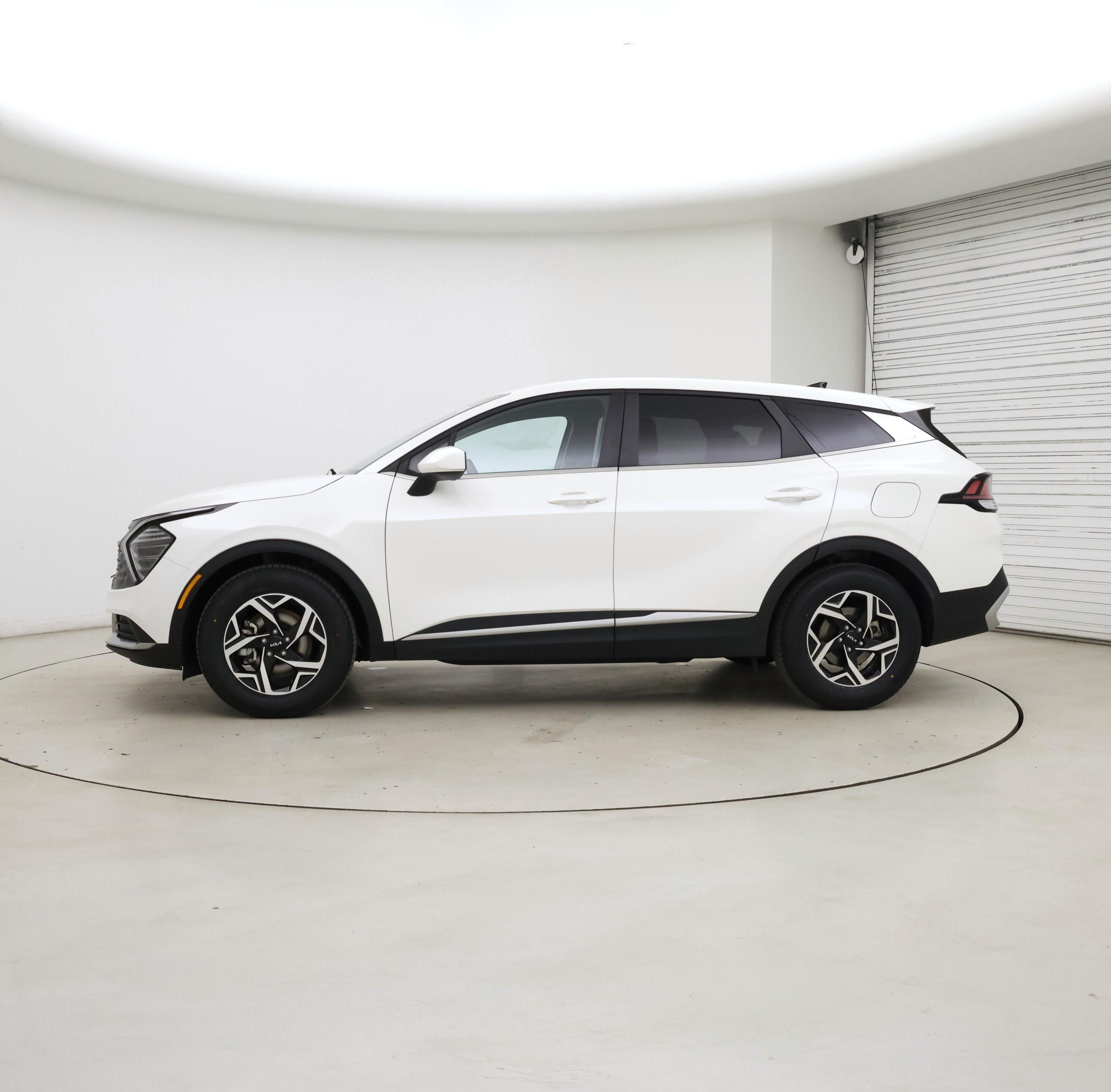 Thumbnail: 2024 Kia Sportage - 3