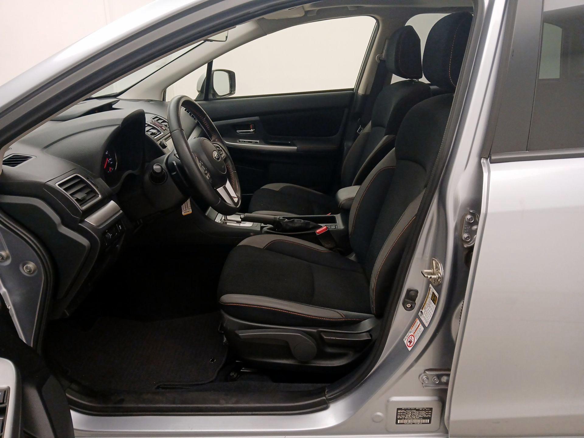 Thumbnail: 2017 Subaru Crosstrek - 11