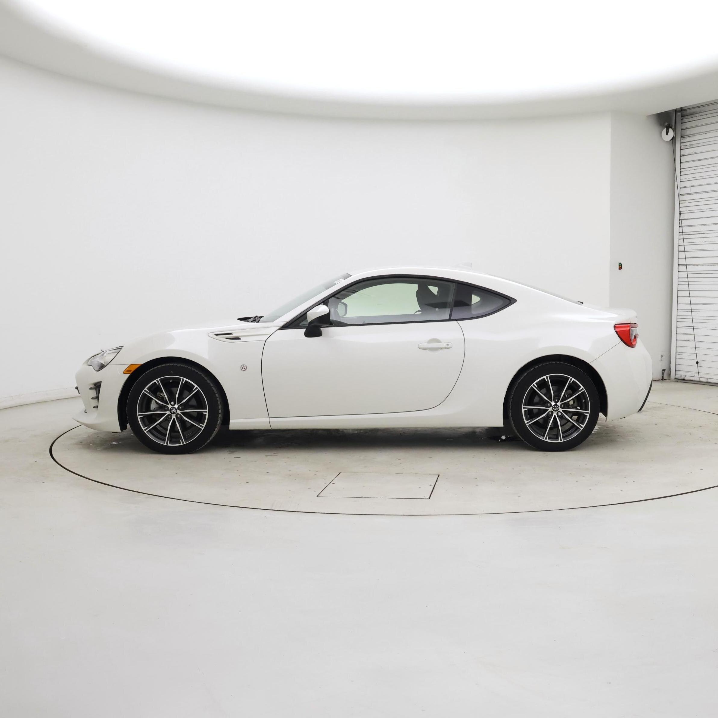 Thumbnail: 2020 Toyota 86 - 3