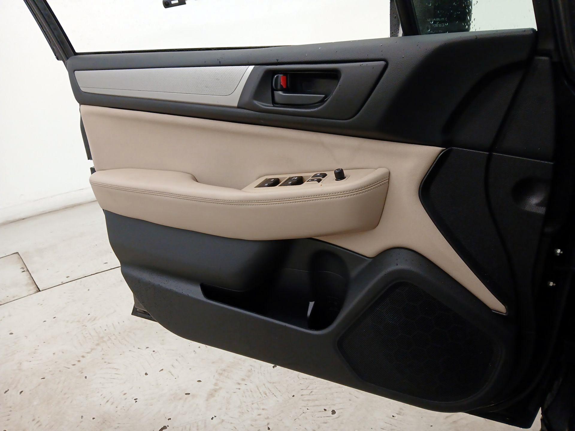 Thumbnail: 2018 Subaru Legacy - 12