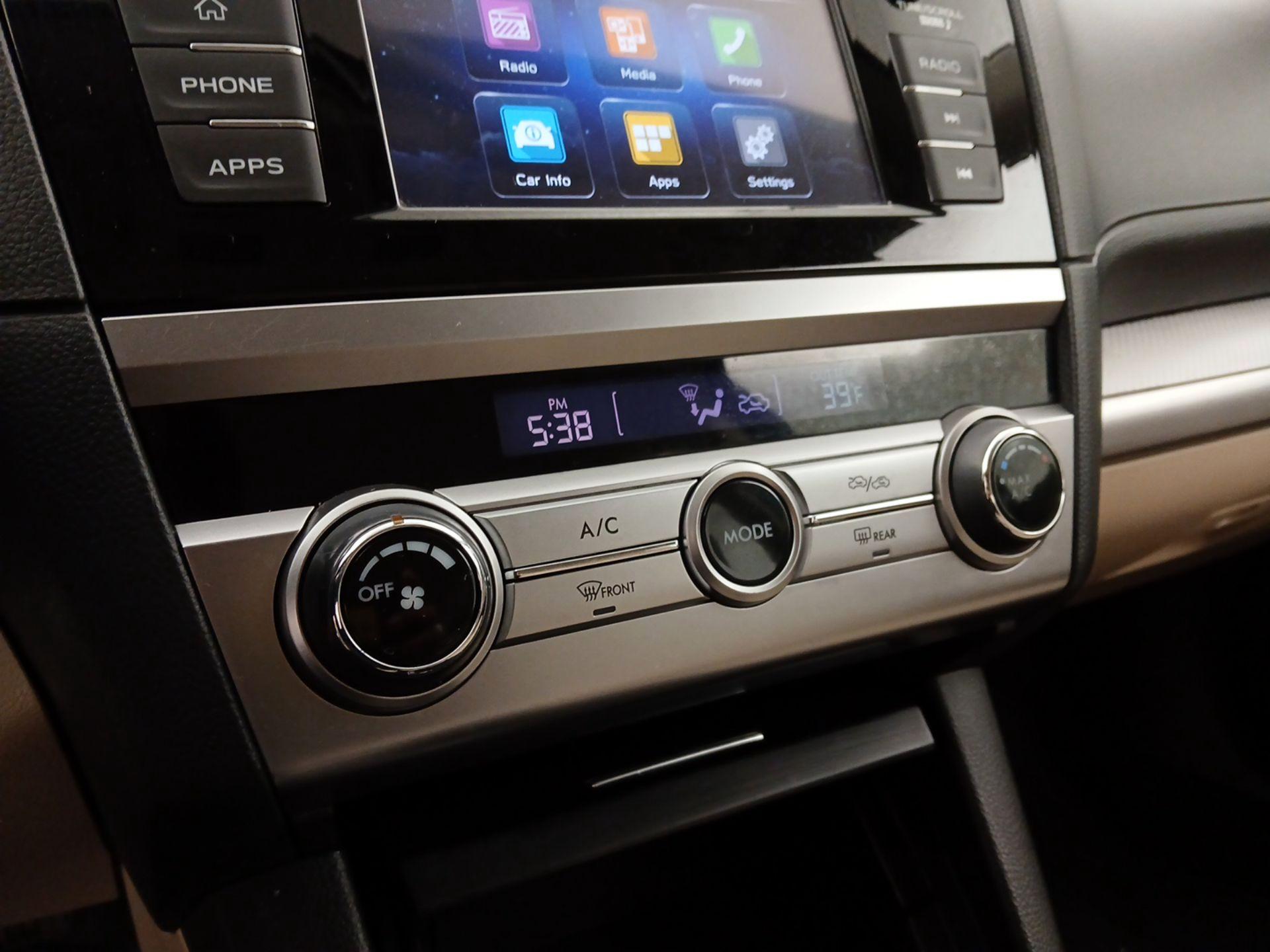 Thumbnail: 2018 Subaru Legacy - 16