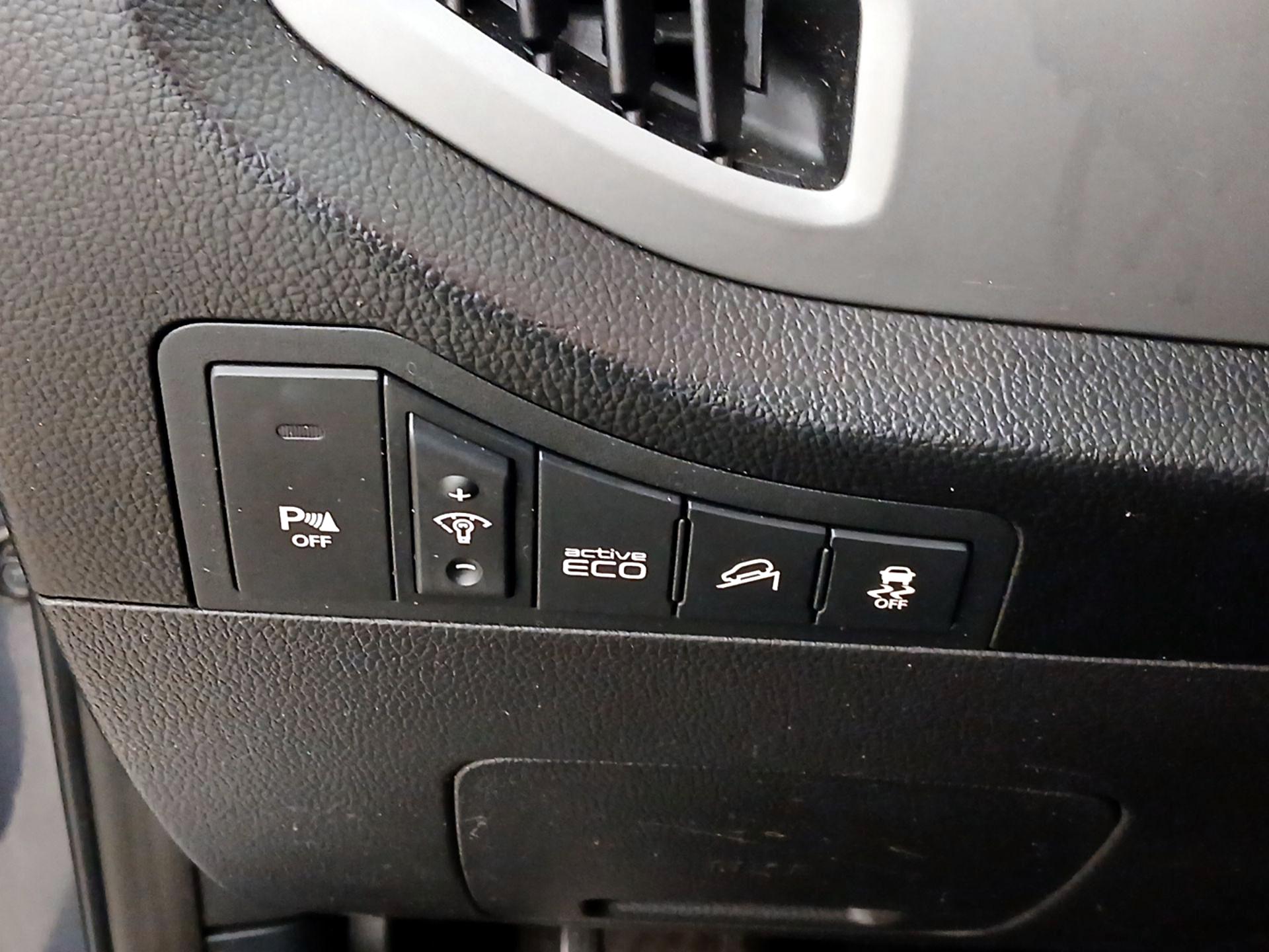 Thumbnail: 2015 Kia Sportage - 13