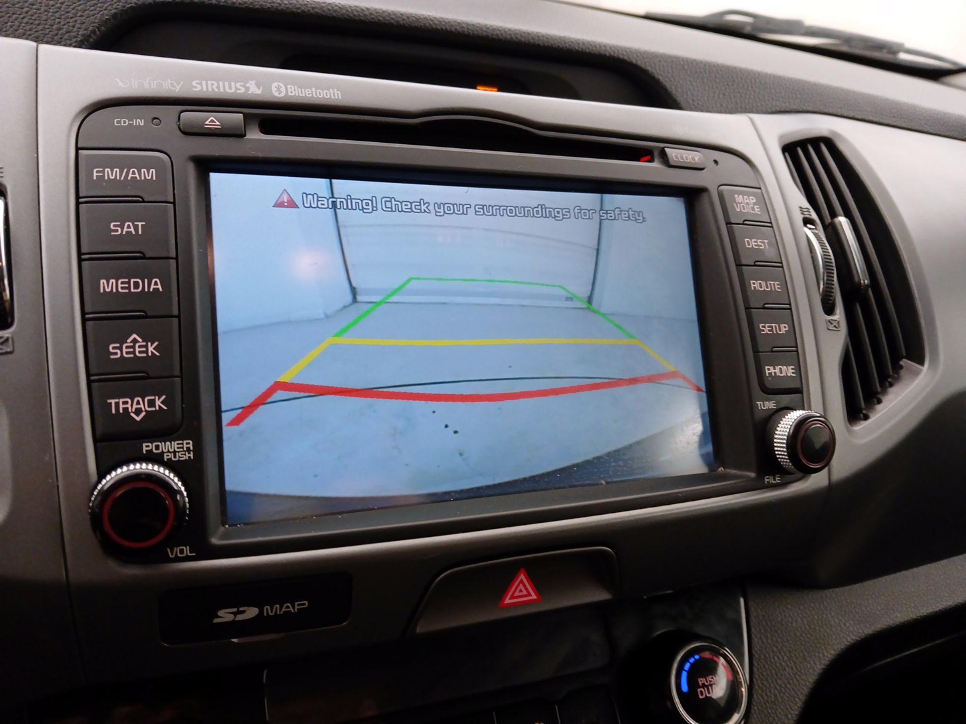 Thumbnail: 2015 Kia Sportage - 15