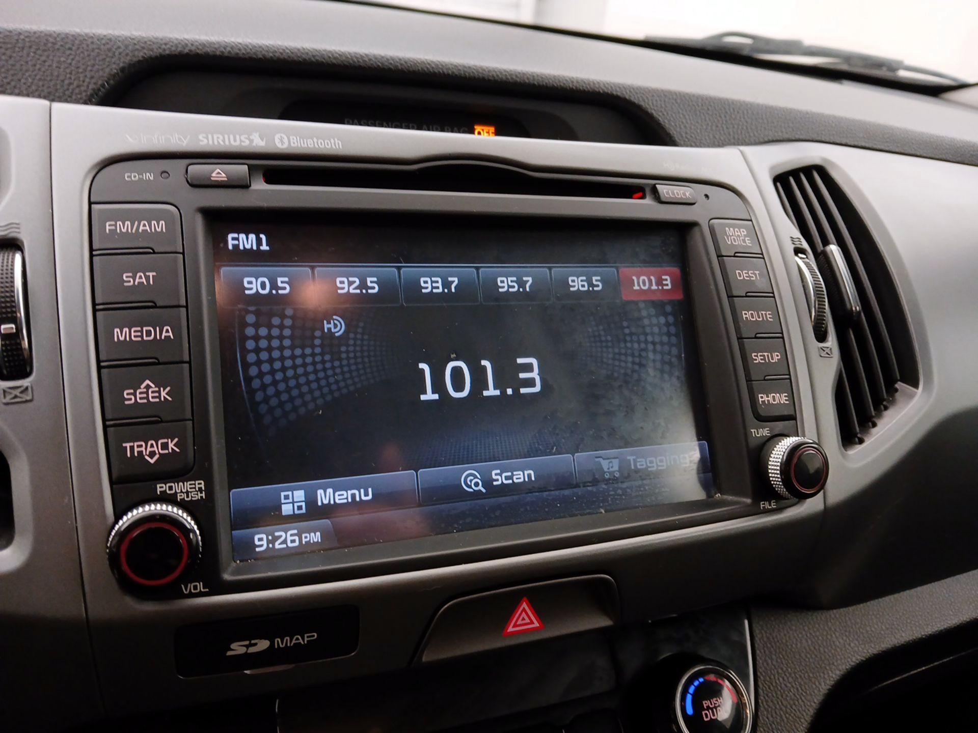 Thumbnail: 2015 Kia Sportage - 16