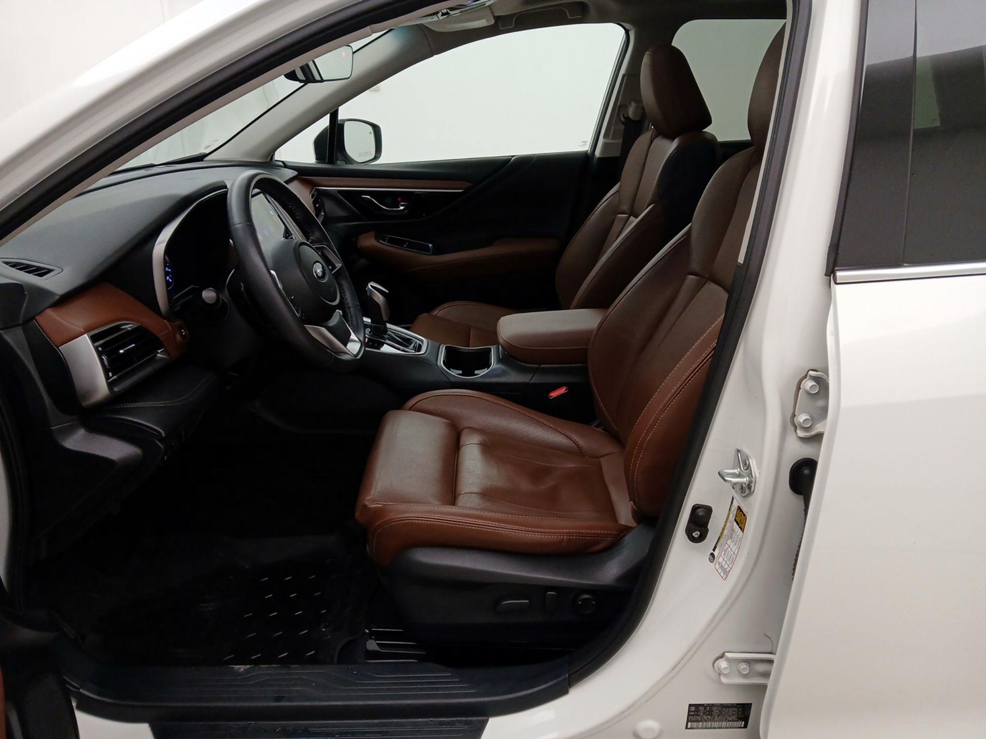 Thumbnail: 2022 Subaru Outback - 11