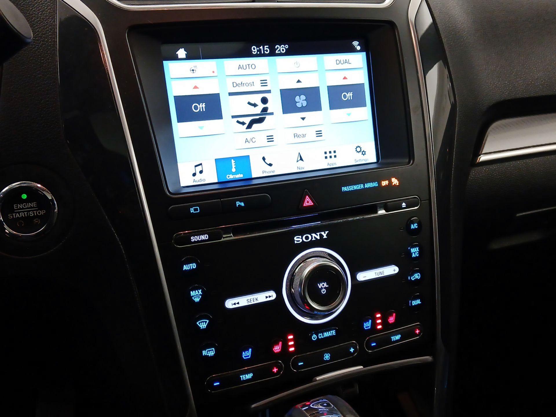 Thumbnail: 2017 Ford Explorer - 17