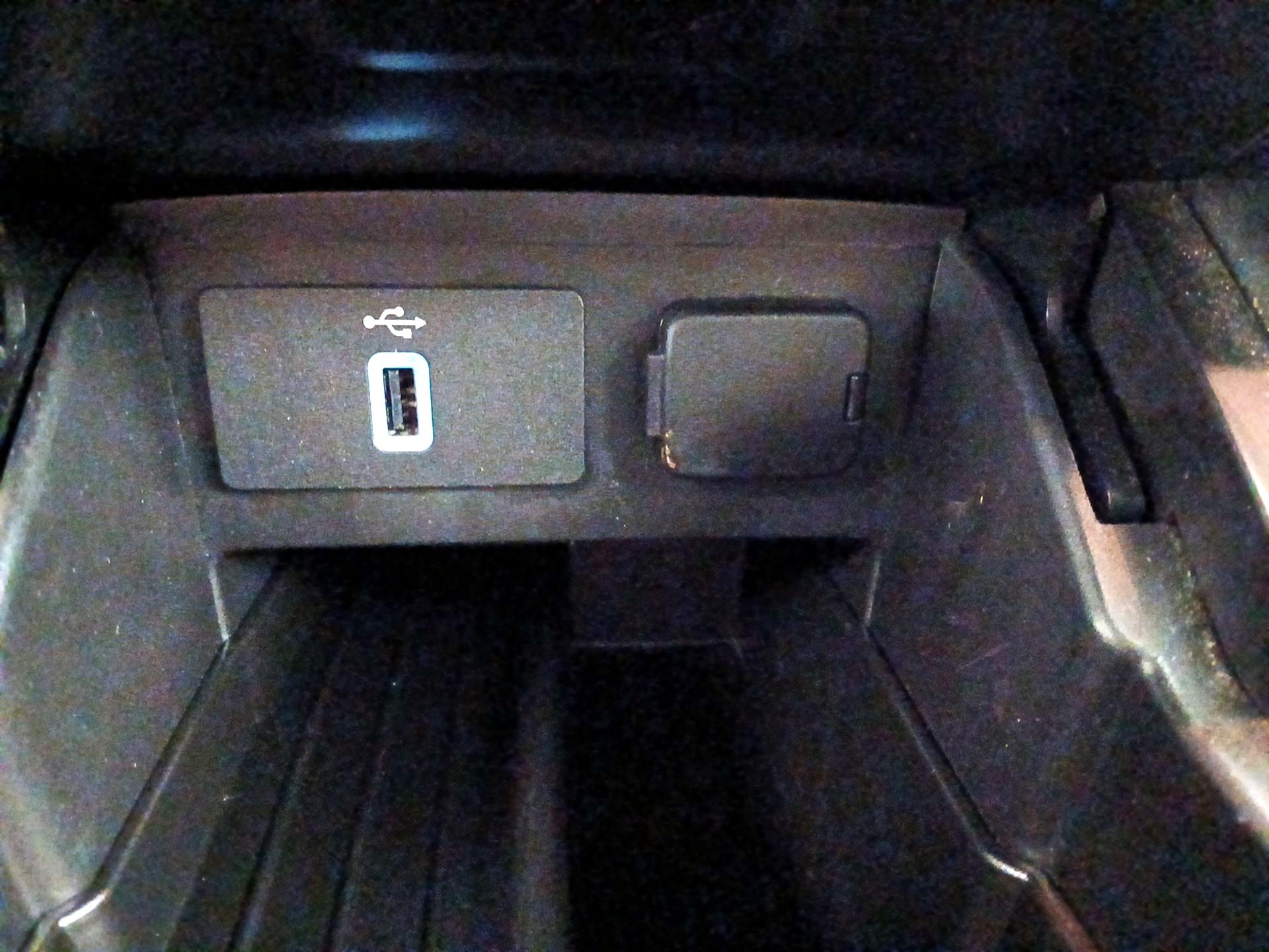 Thumbnail: 2017 Ford Explorer - 19