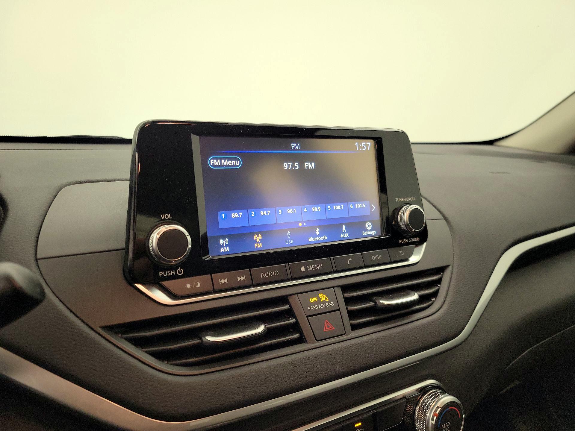 Thumbnail: 2023 Nissan Altima - 15