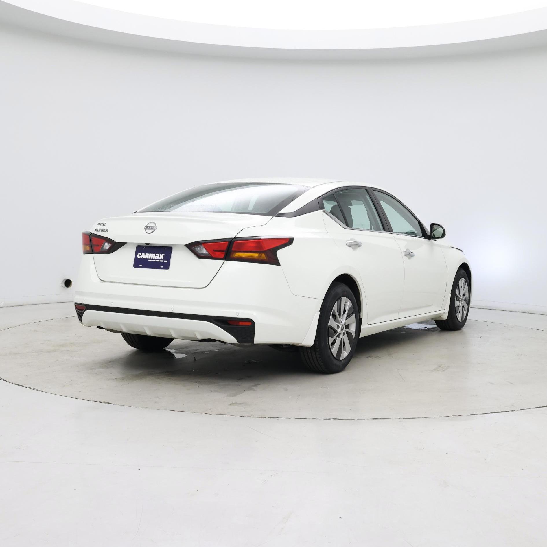 Thumbnail: 2023 Nissan Altima - 8