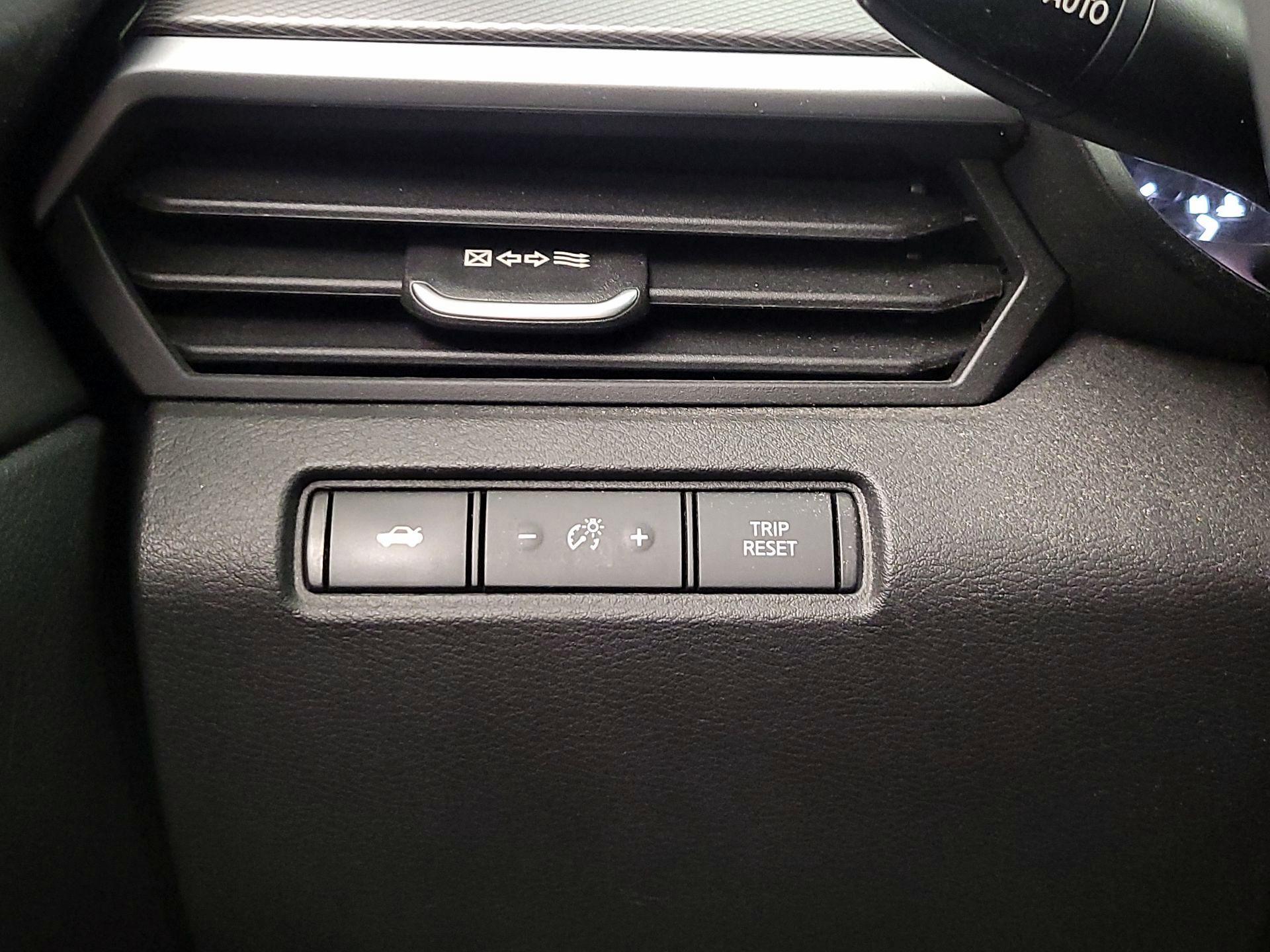 Thumbnail: 2023 Nissan Altima - 13