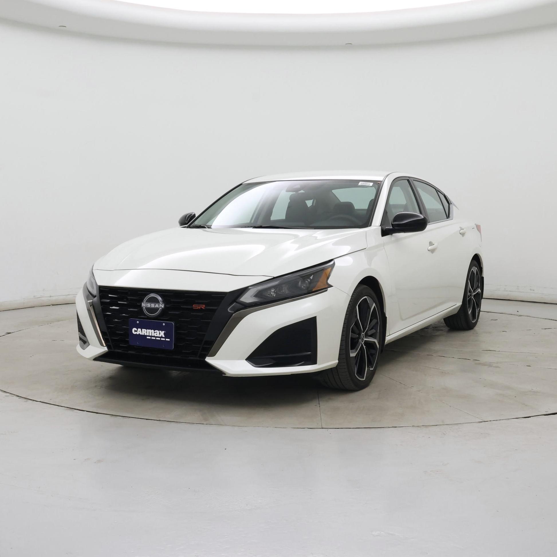 Thumbnail: 2023 Nissan Altima - 4