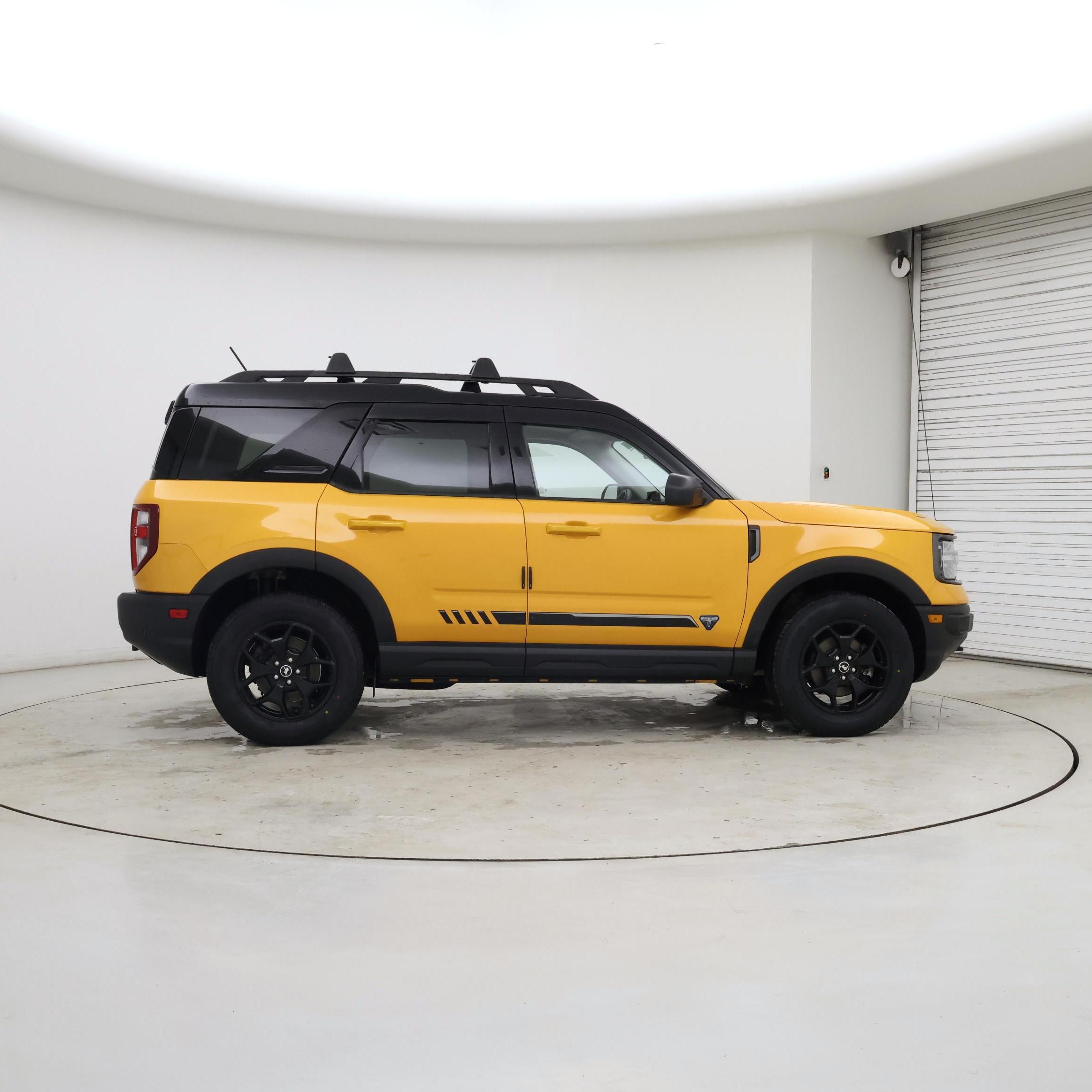 Thumbnail: 2021 Ford Bronco Sport - 7