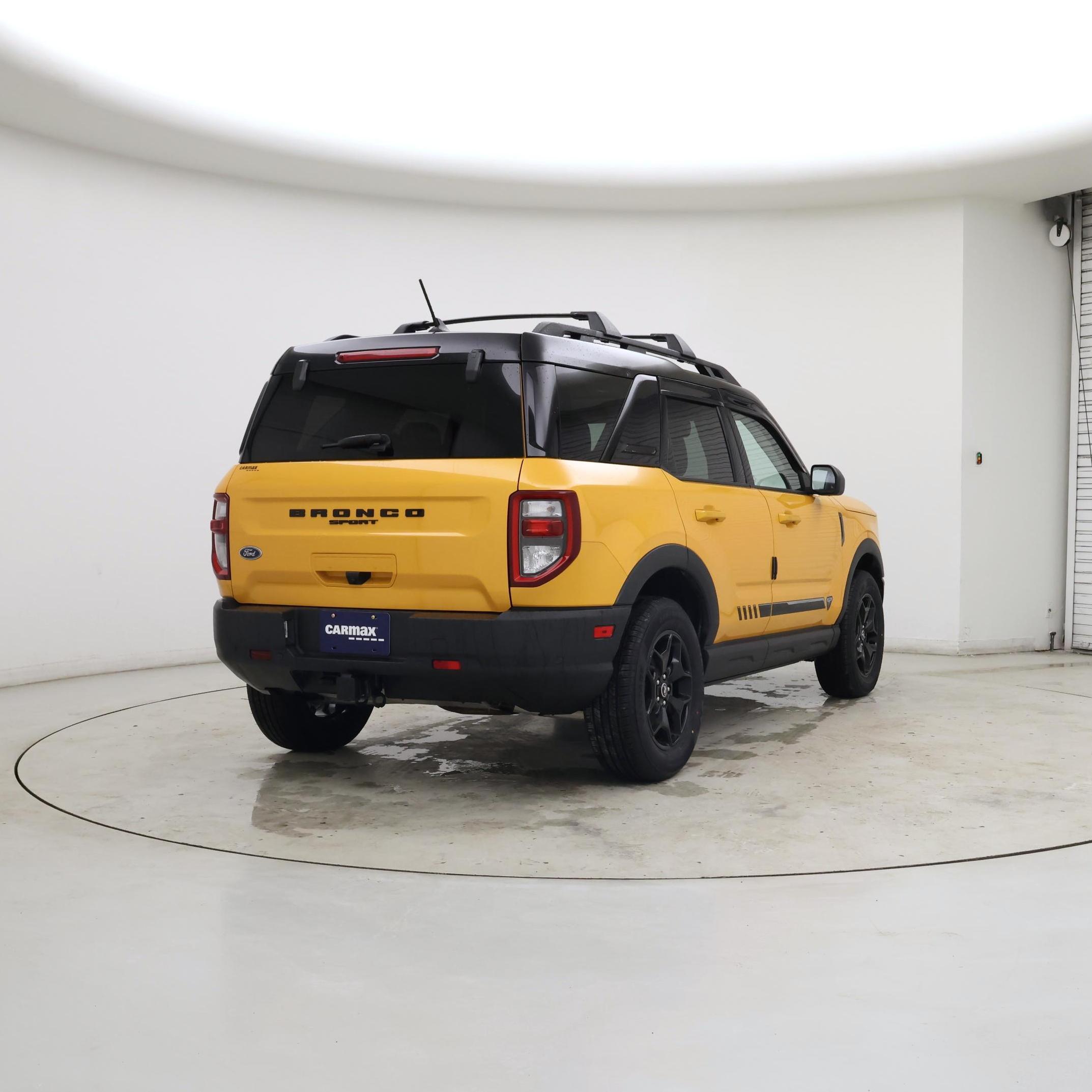 Thumbnail: 2021 Ford Bronco Sport - 8