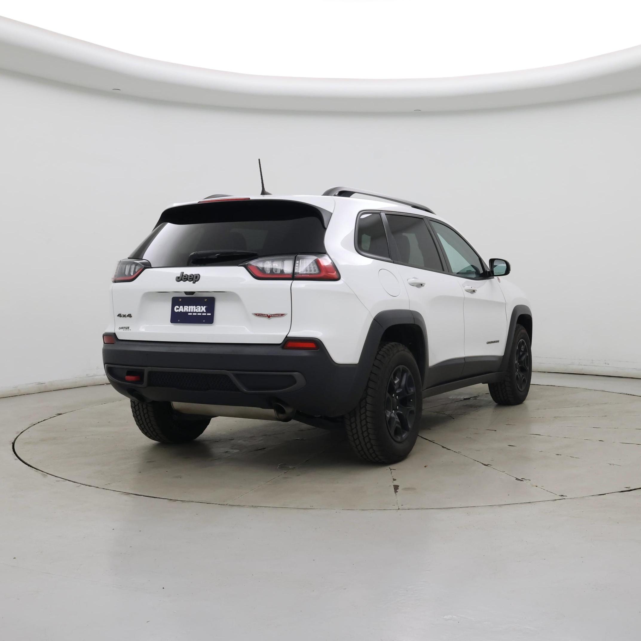 Thumbnail: 2021 Jeep Cherokee - 8