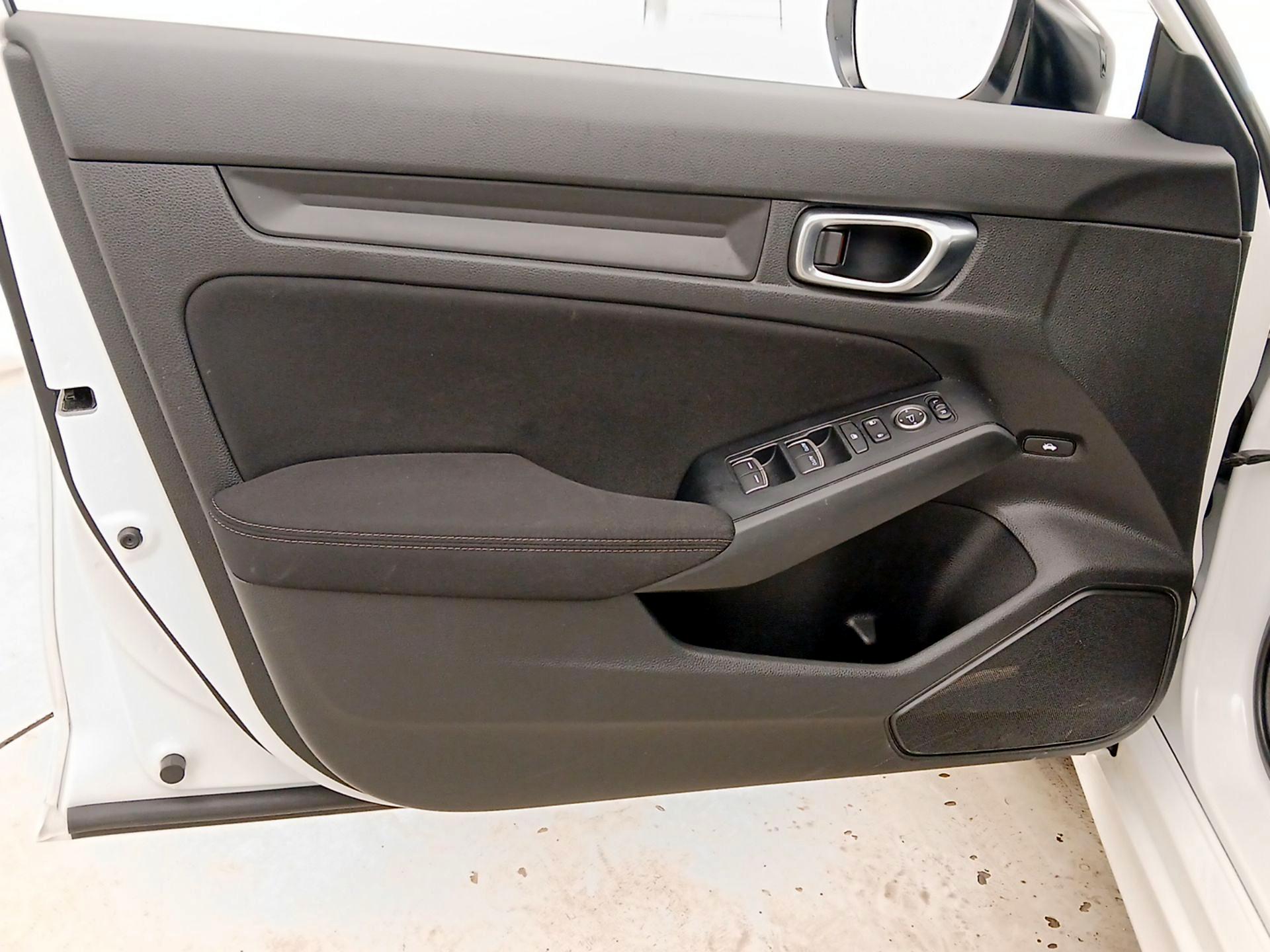 Thumbnail: 2024 Honda Civic - 12