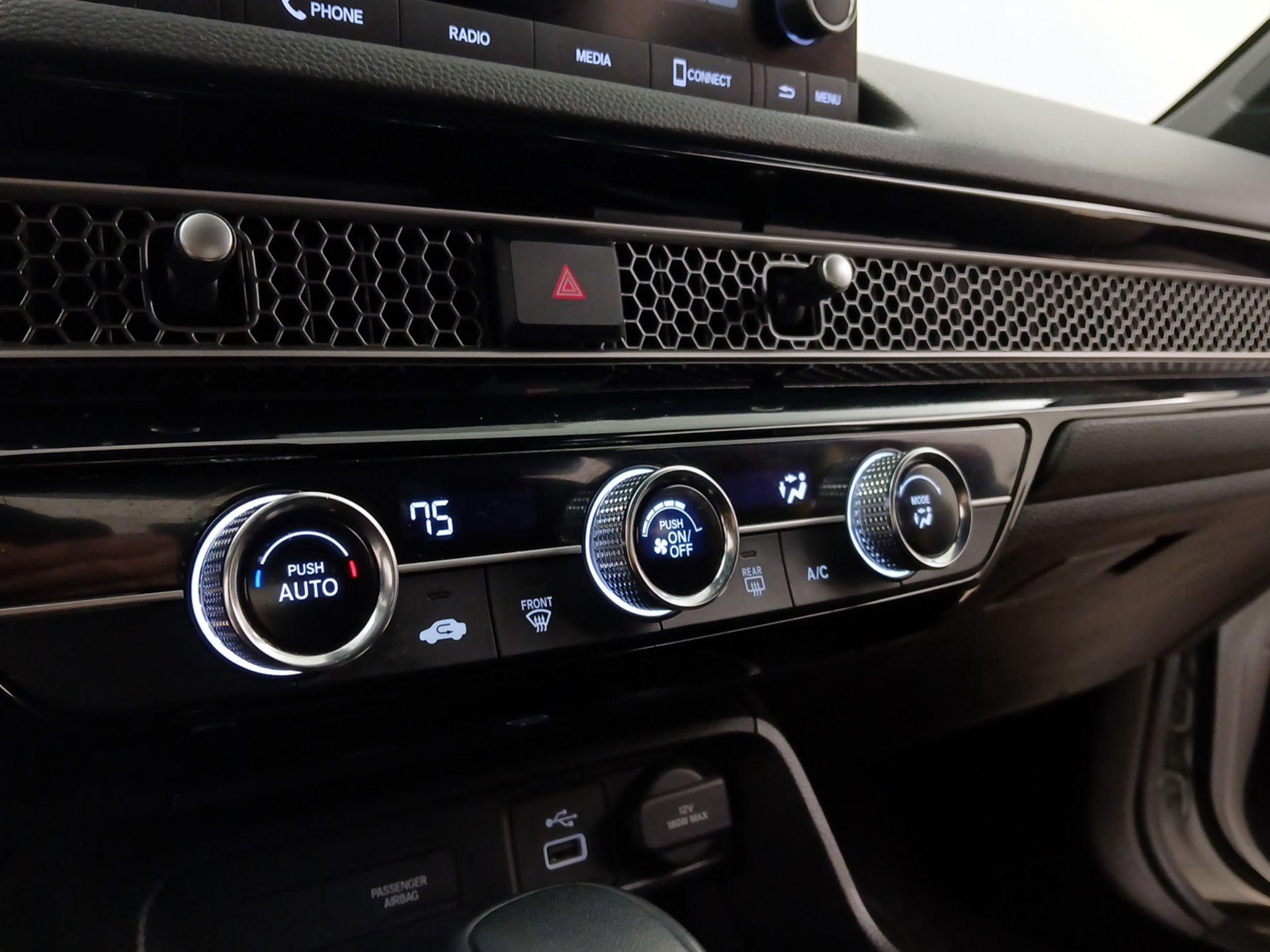 Thumbnail: 2024 Honda Civic - 16