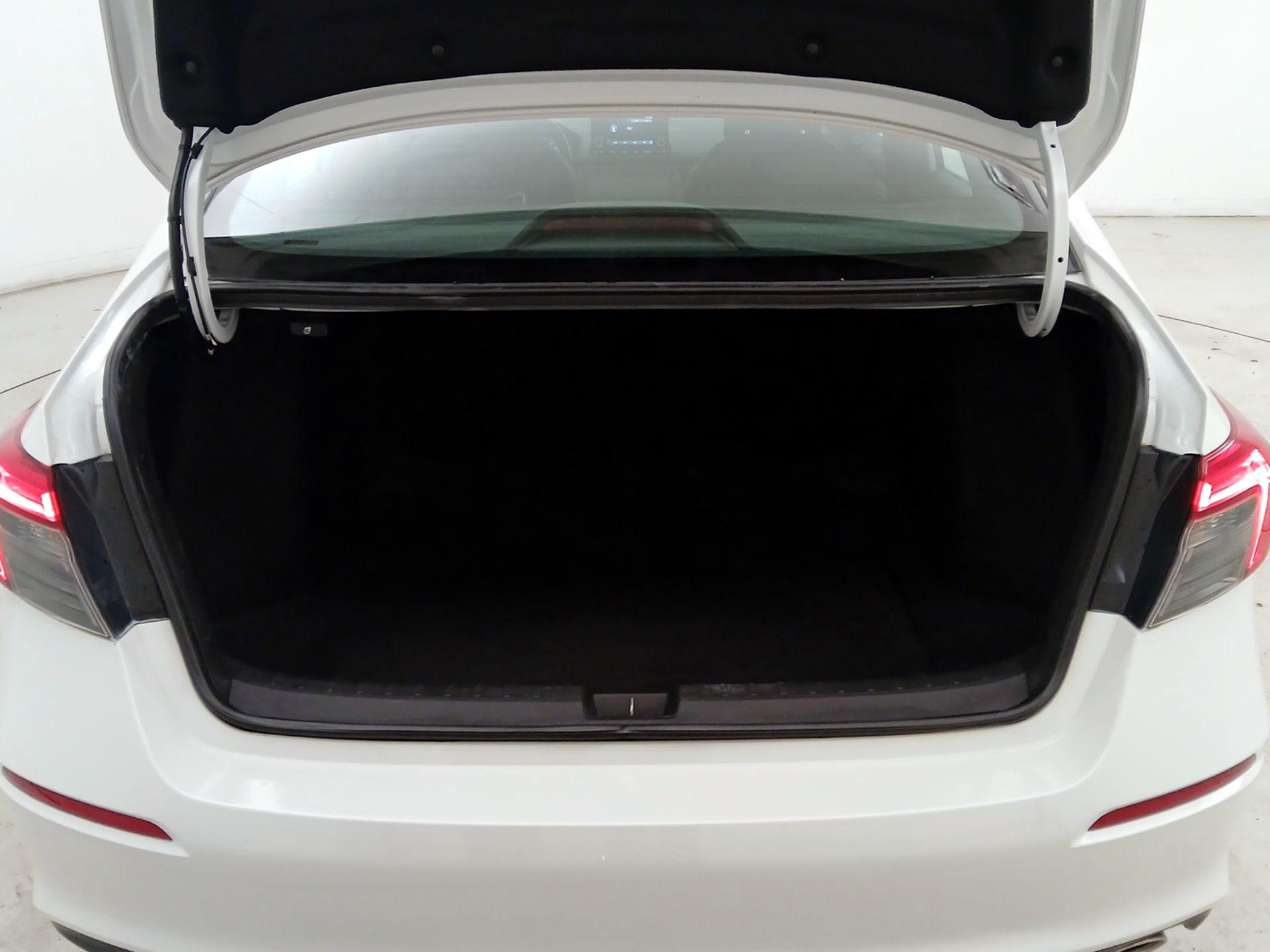 Thumbnail: 2024 Honda Civic - 20