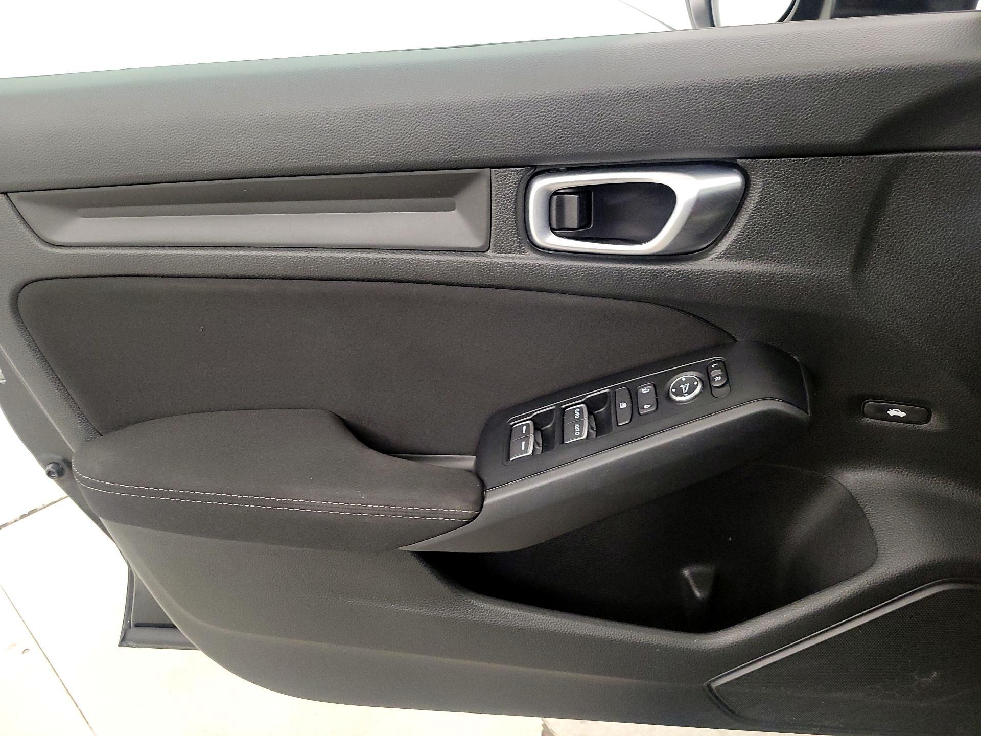 Thumbnail: 2024 Honda Civic - 12