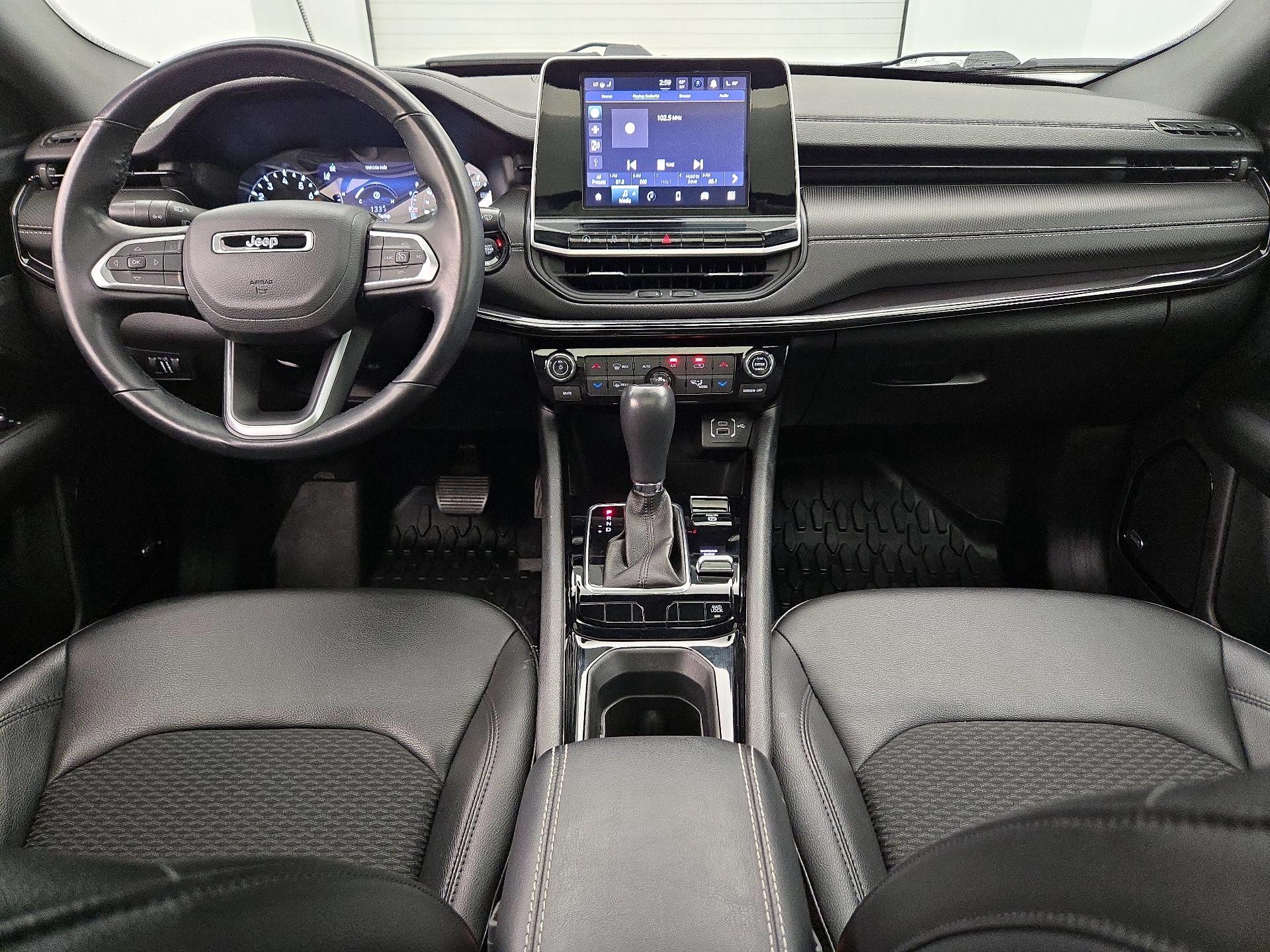 Thumbnail: 2022 Jeep Compass - 9