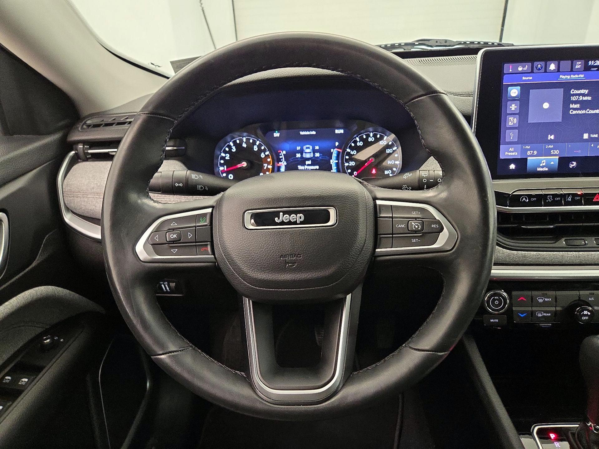 Thumbnail: 2022 Jeep Compass - 10