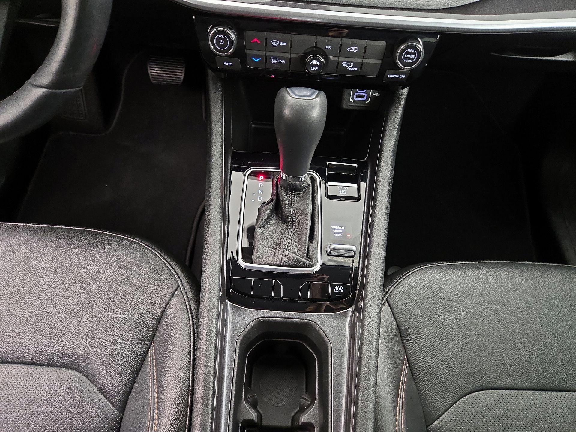 Thumbnail: 2022 Jeep Compass - 17