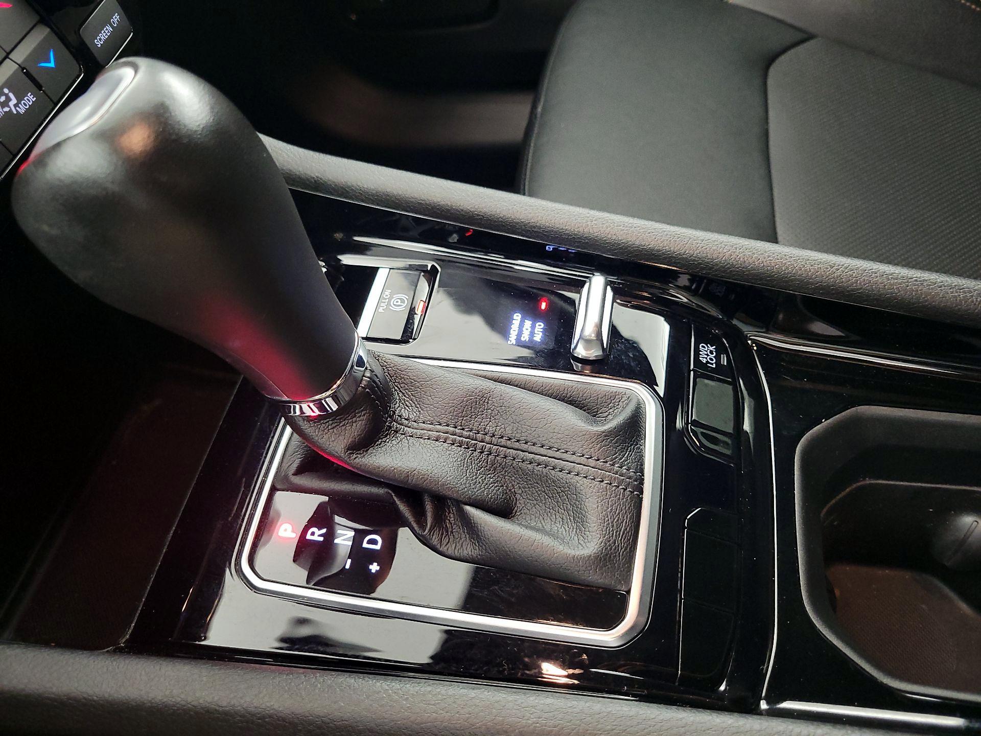 Thumbnail: 2023 Jeep Compass - 17