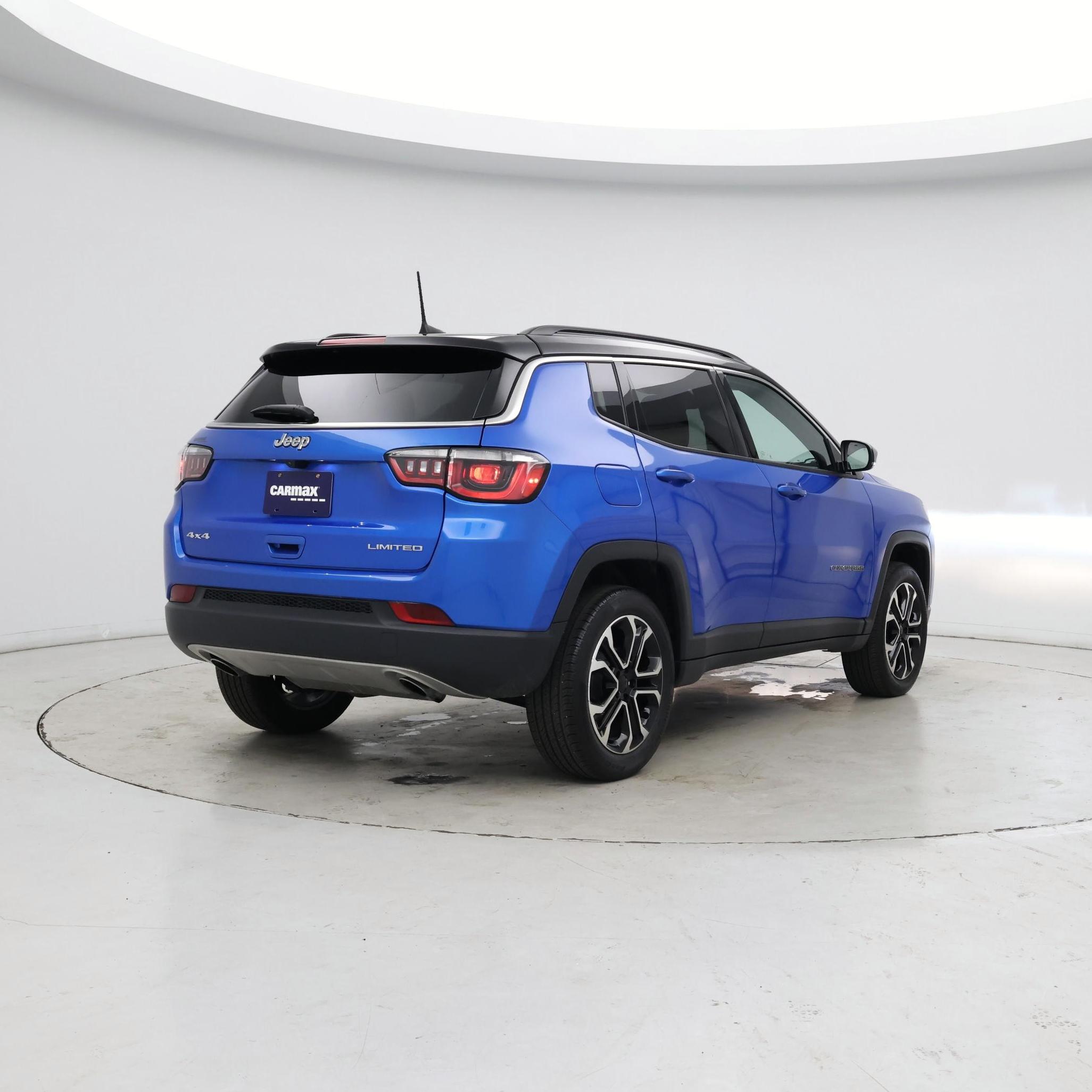 Thumbnail: 2023 Jeep Compass - 8