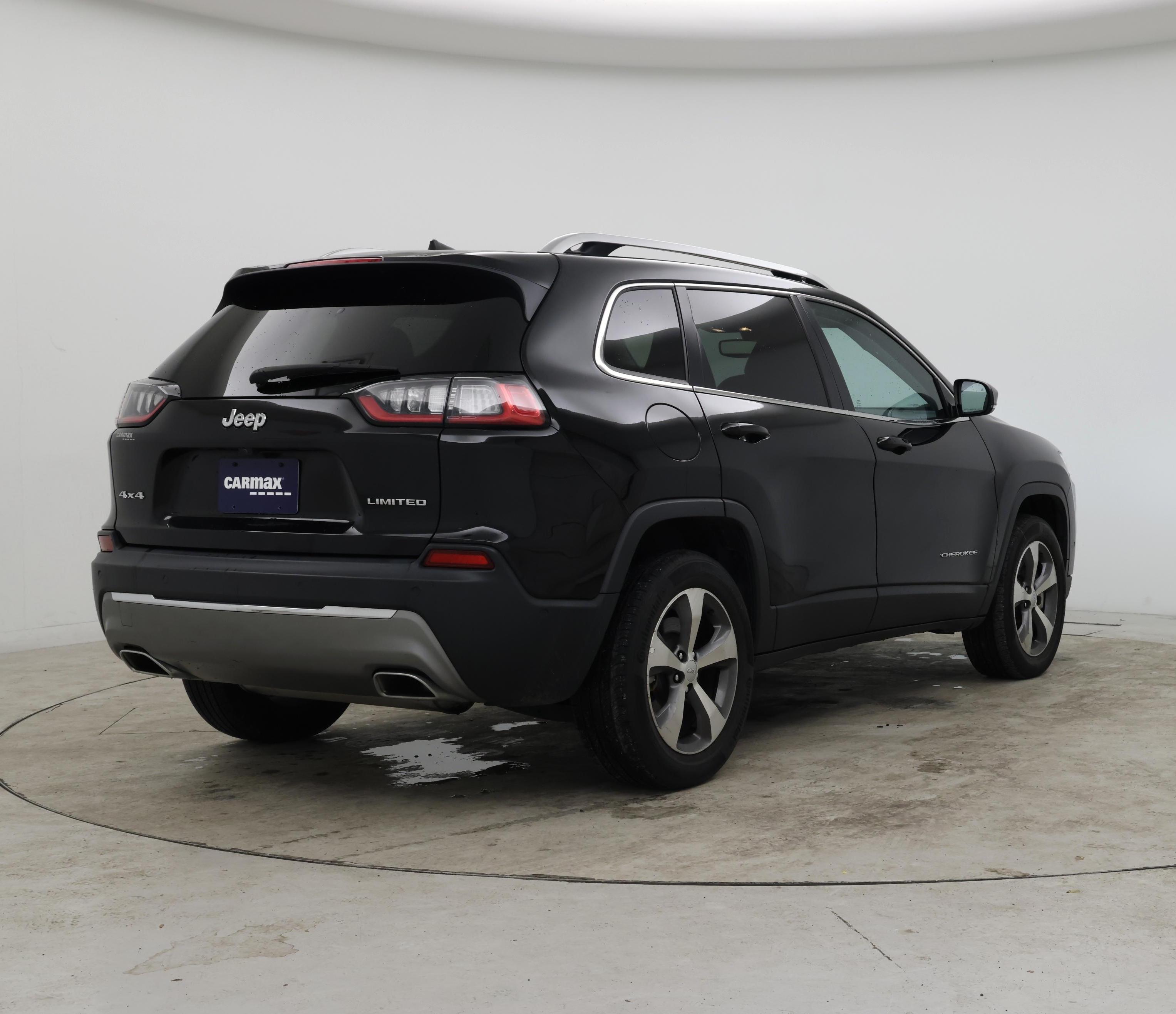 Thumbnail: 2021 Jeep Cherokee - 8