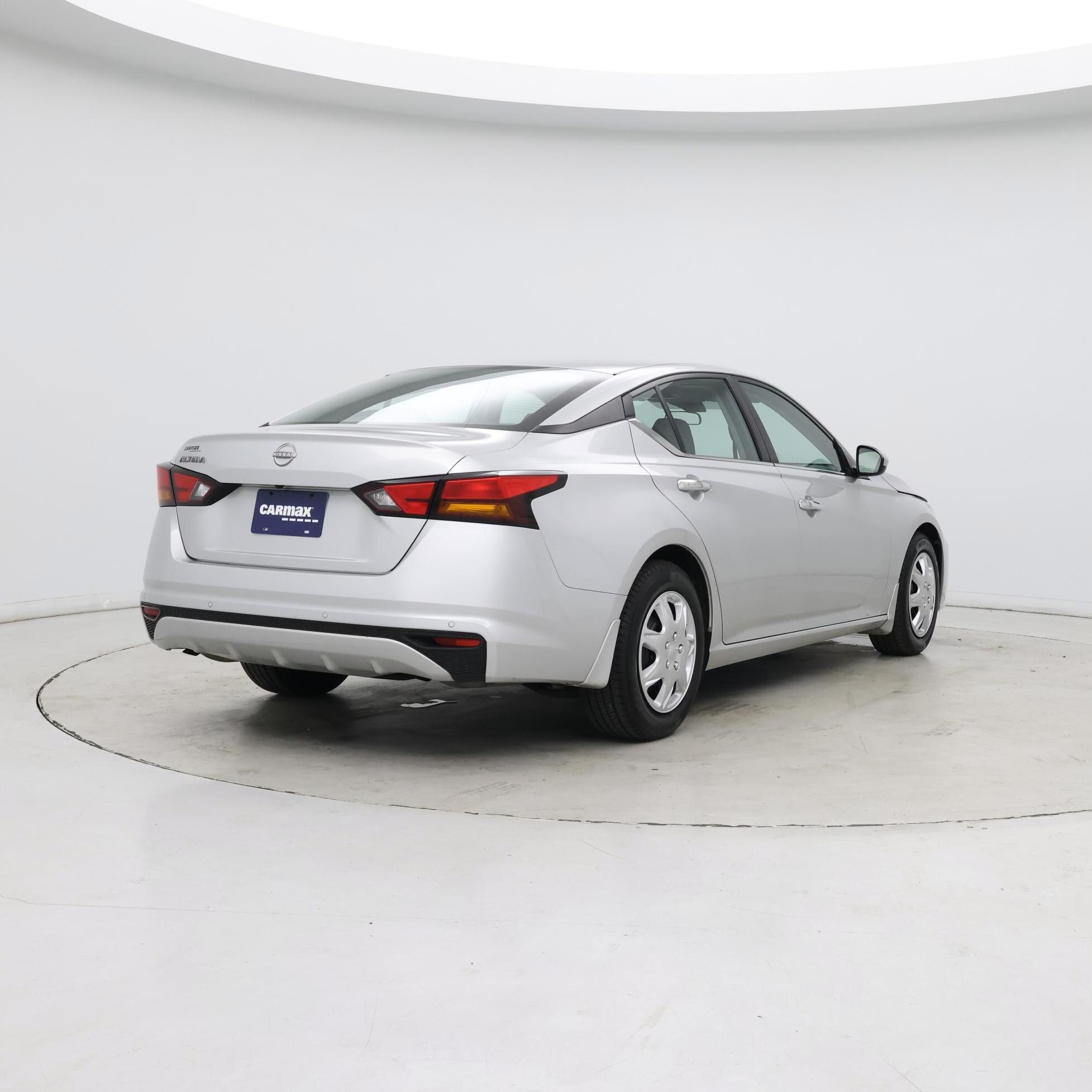 Thumbnail: 2023 Nissan Altima - 8