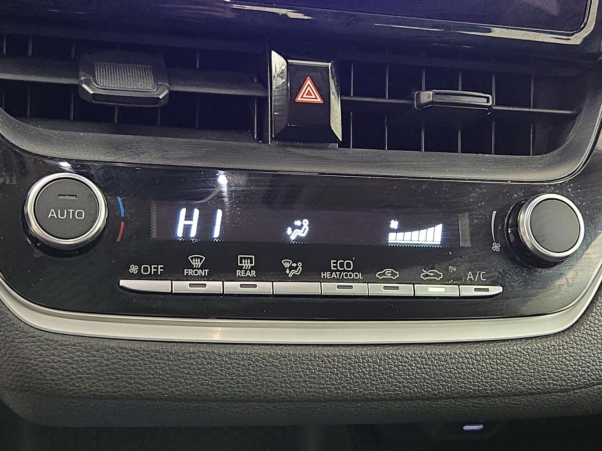 Thumbnail: 2024 Toyota Corolla - 16