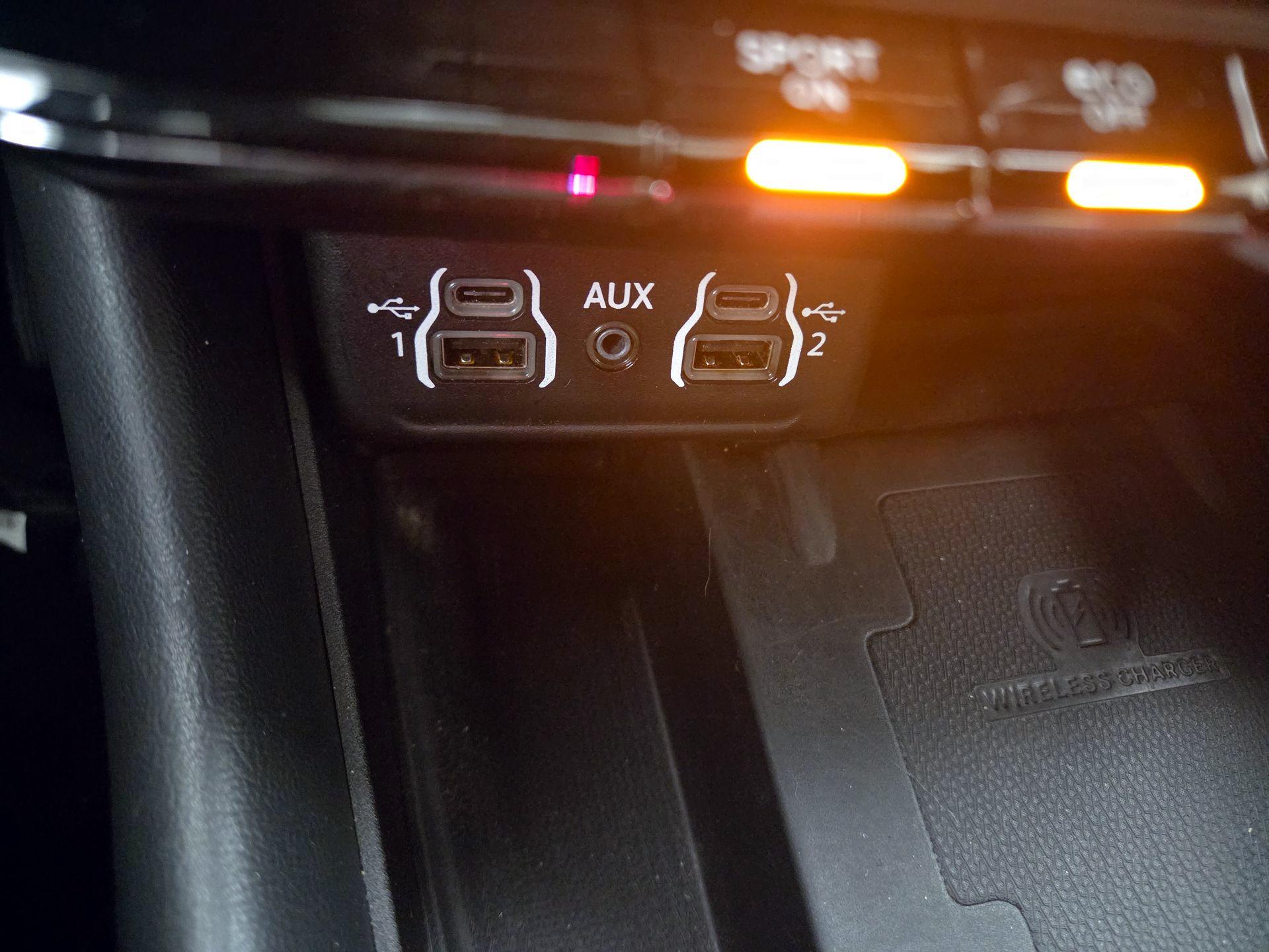 Thumbnail: 2023 Dodge Durango - 19