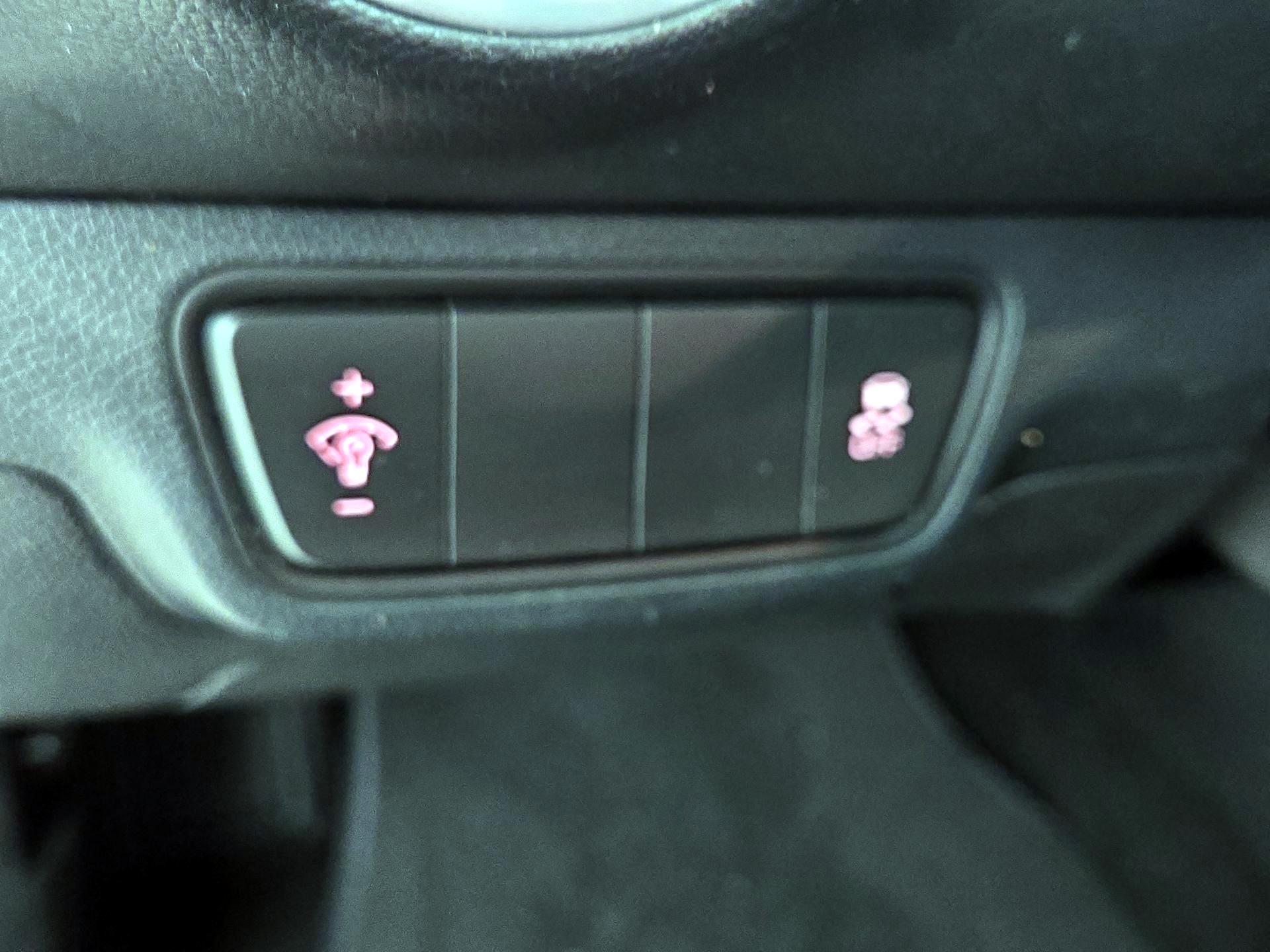 Thumbnail: 2024 Kia Forte - 13