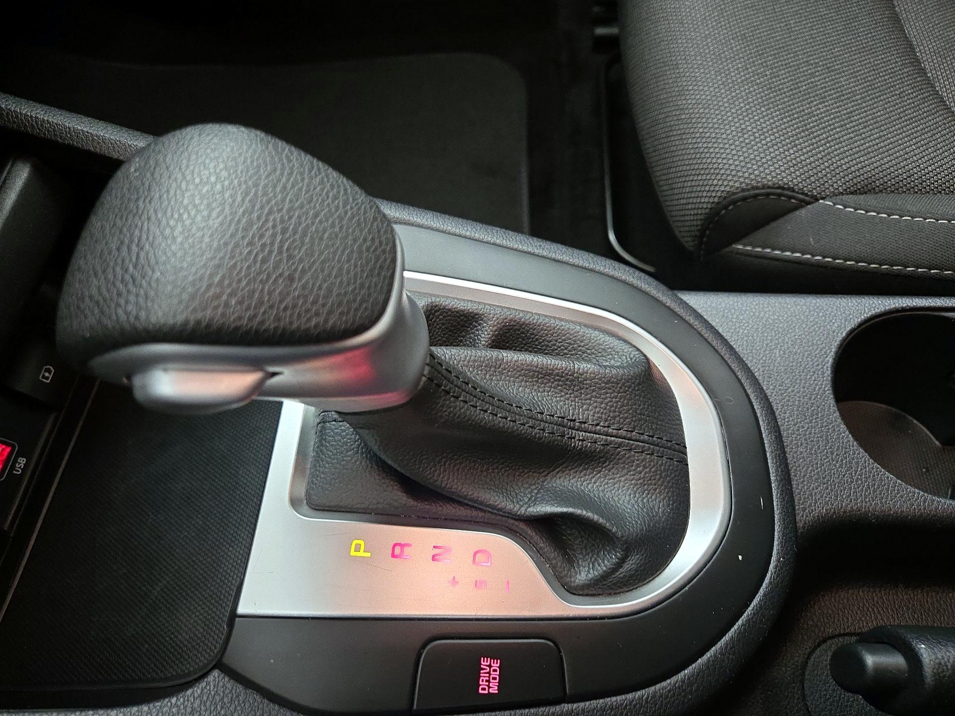 Thumbnail: 2024 Kia Forte - 17