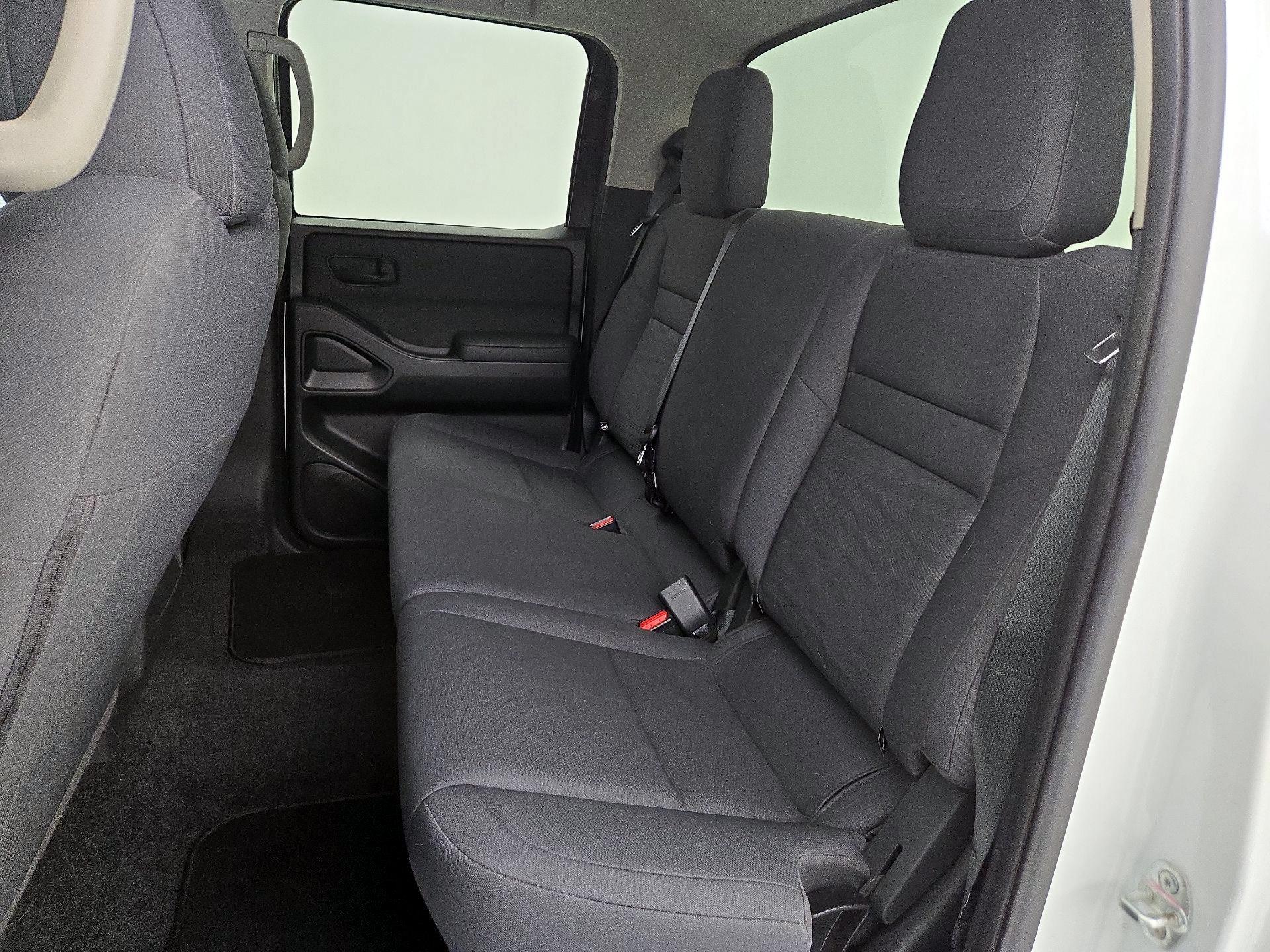 Thumbnail: 2023 Nissan Frontier - 19