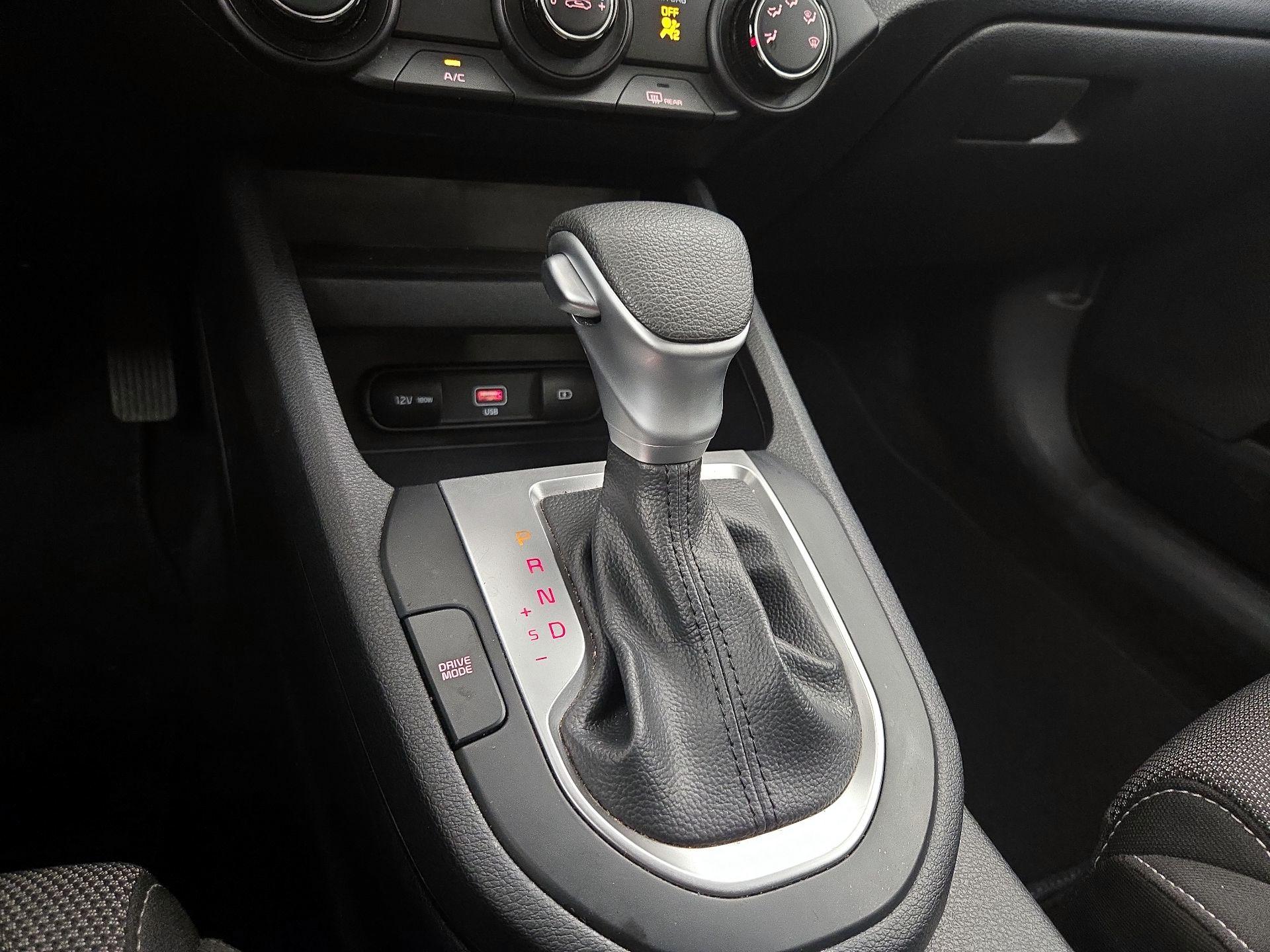 Thumbnail: 2024 Kia Forte - 17