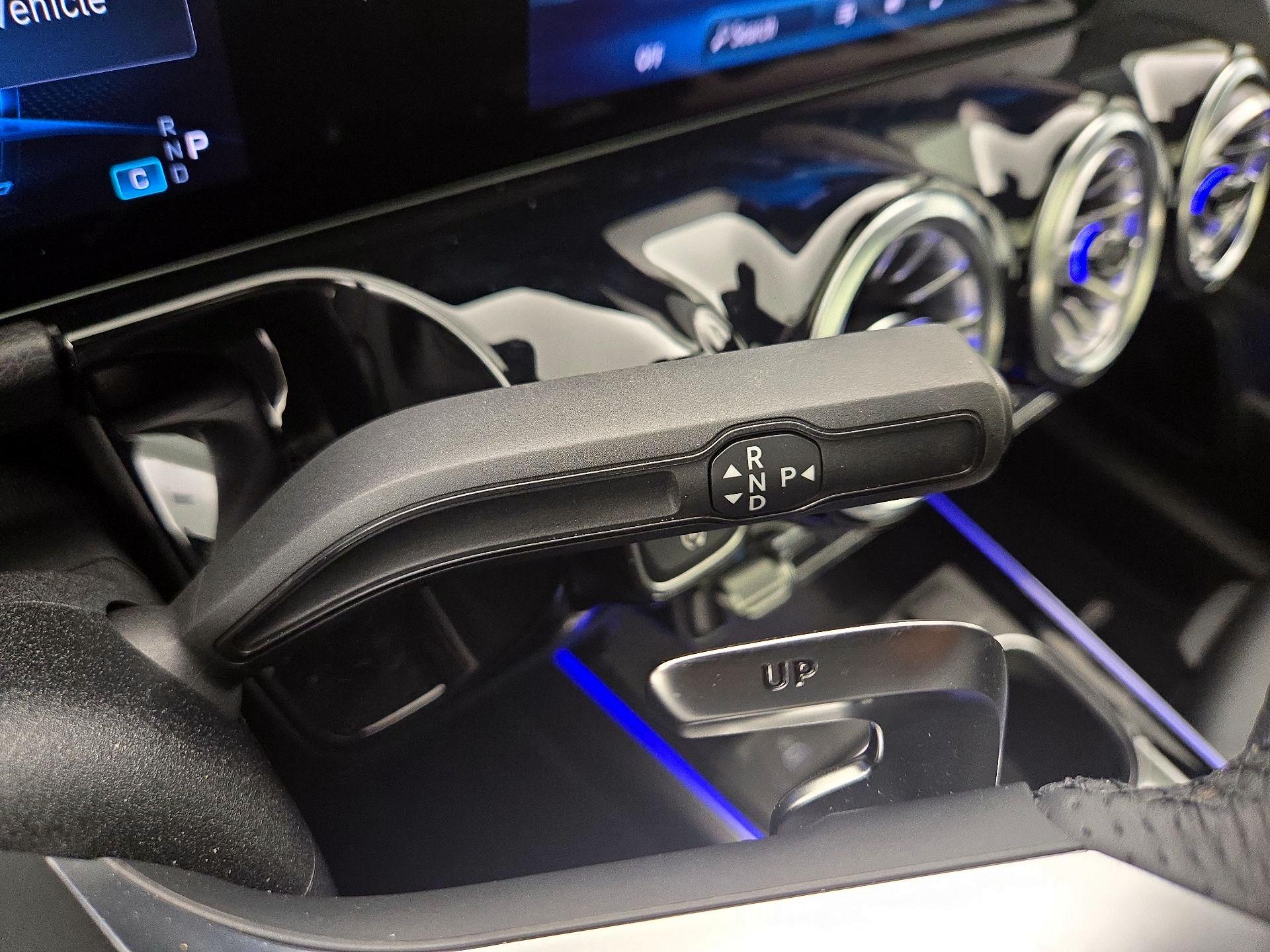 Thumbnail: 2024 Mercedes-Benz GLA - 18