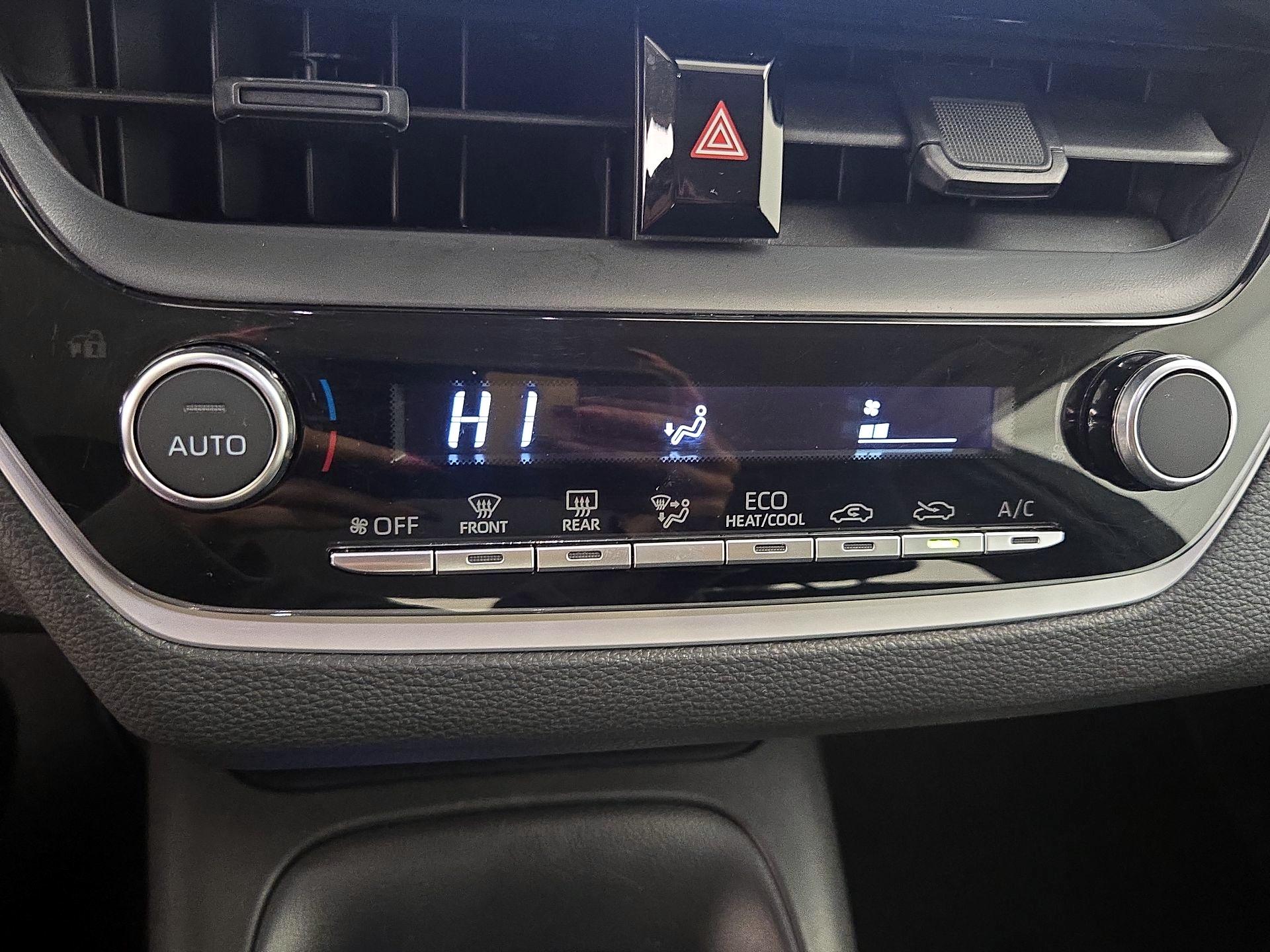 Thumbnail: 2025 Toyota Corolla - 16