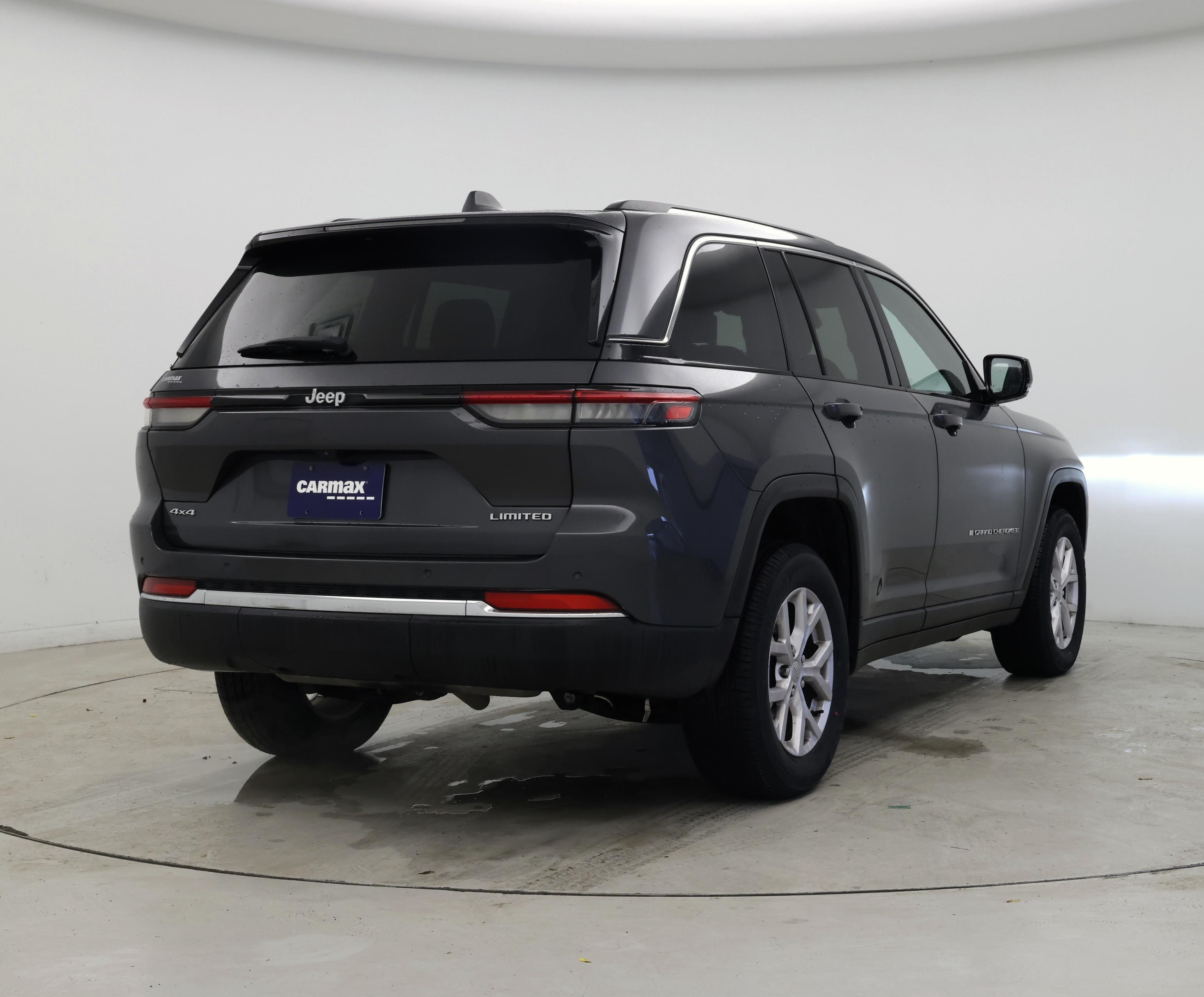 Thumbnail: 2022 Jeep Grand Cherokee - 8