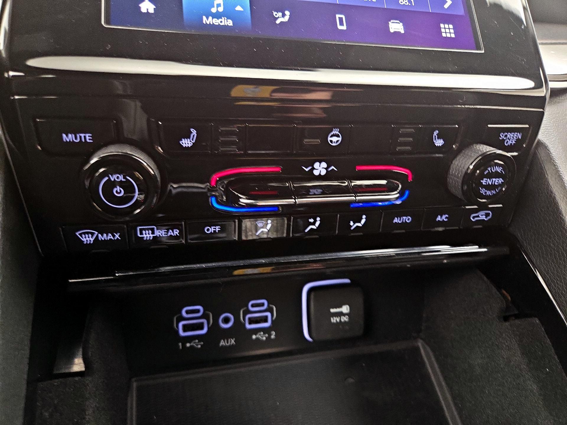 Thumbnail: 2022 Jeep Grand Cherokee L - 16