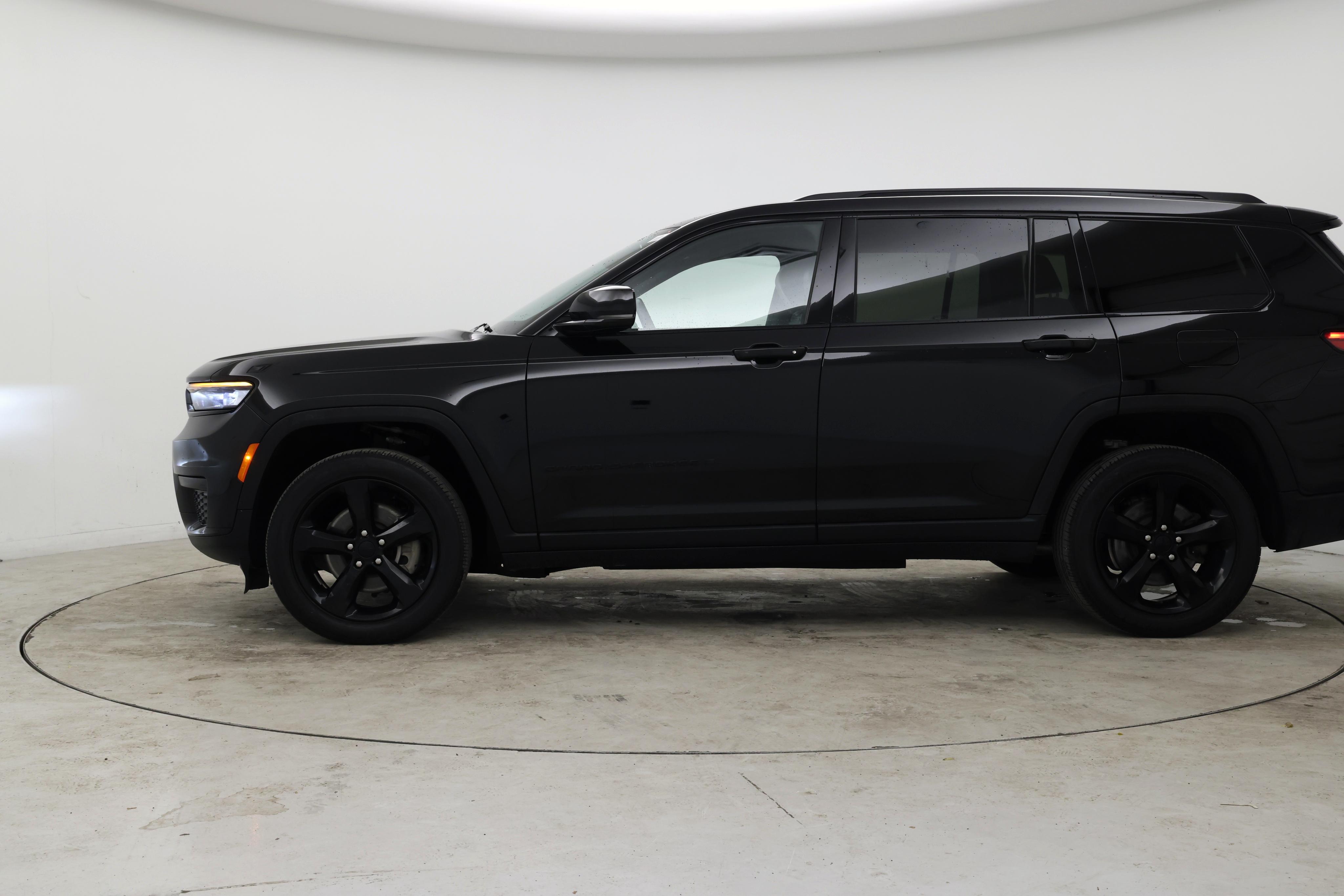 Thumbnail: 2022 Jeep Grand Cherokee L - 3