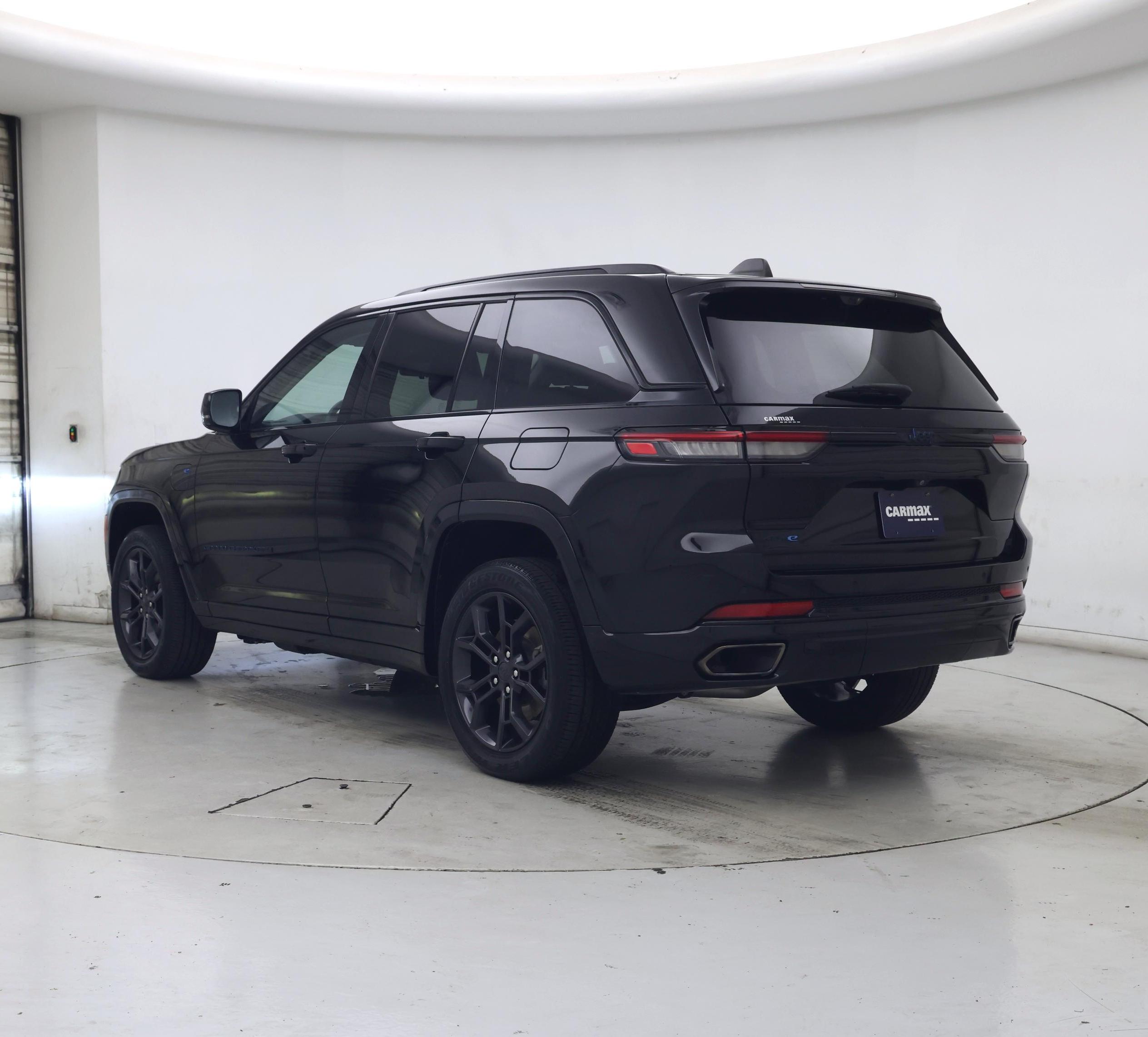 Thumbnail: 2023 Jeep Grand Cherokee - 2