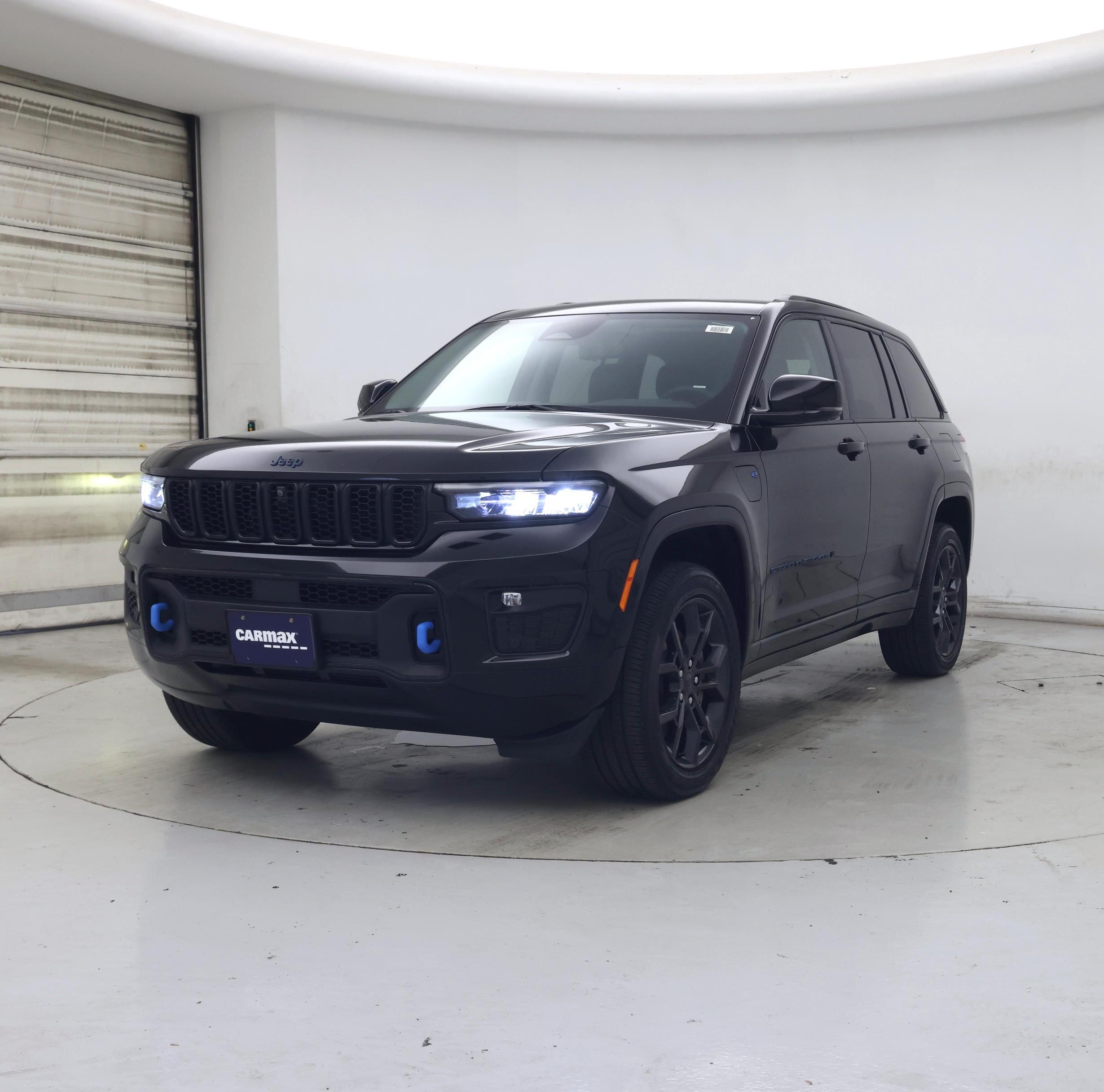 Thumbnail: 2023 Jeep Grand Cherokee - 4
