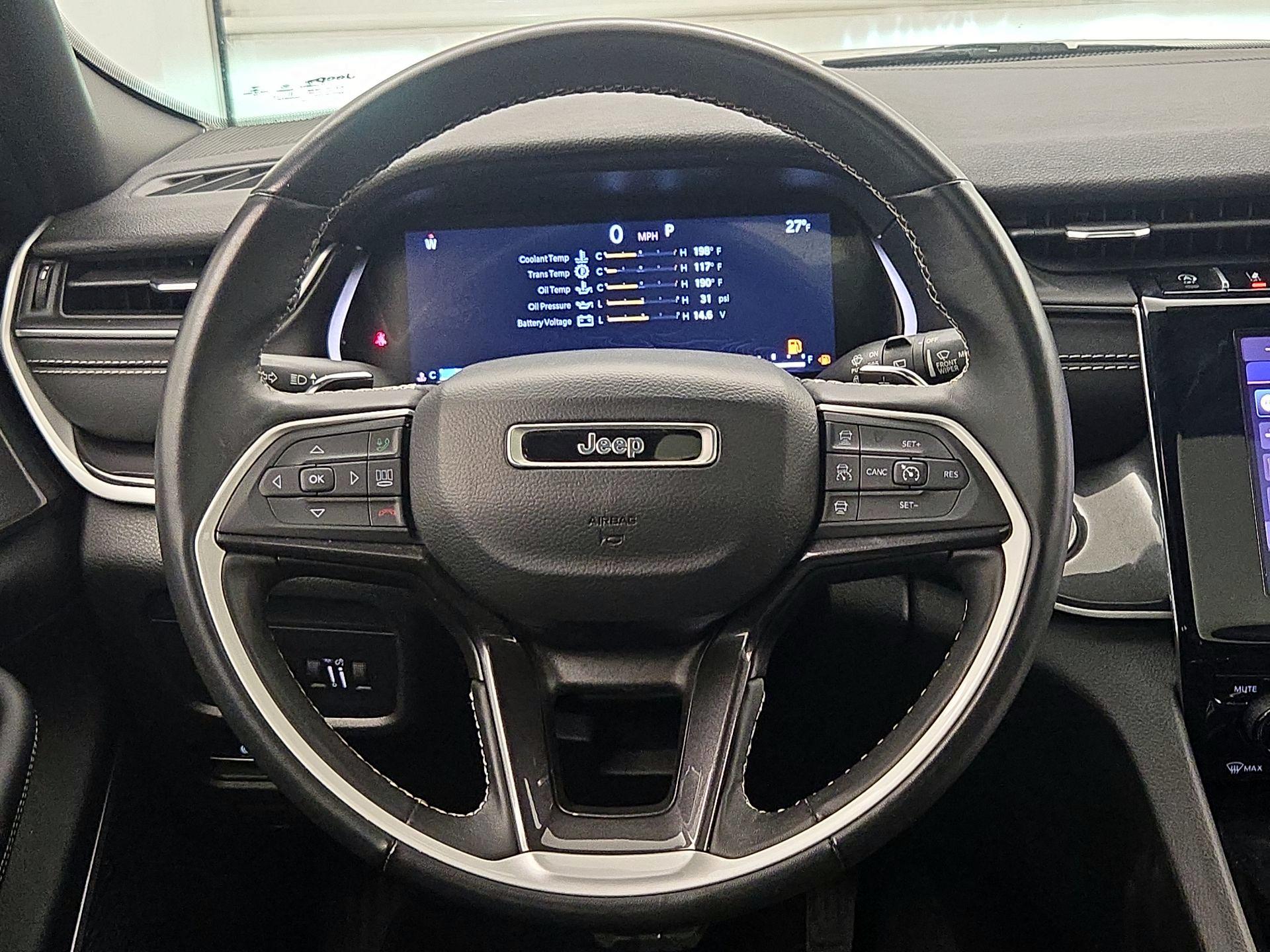 Thumbnail: 2022 Jeep Grand Cherokee - 10