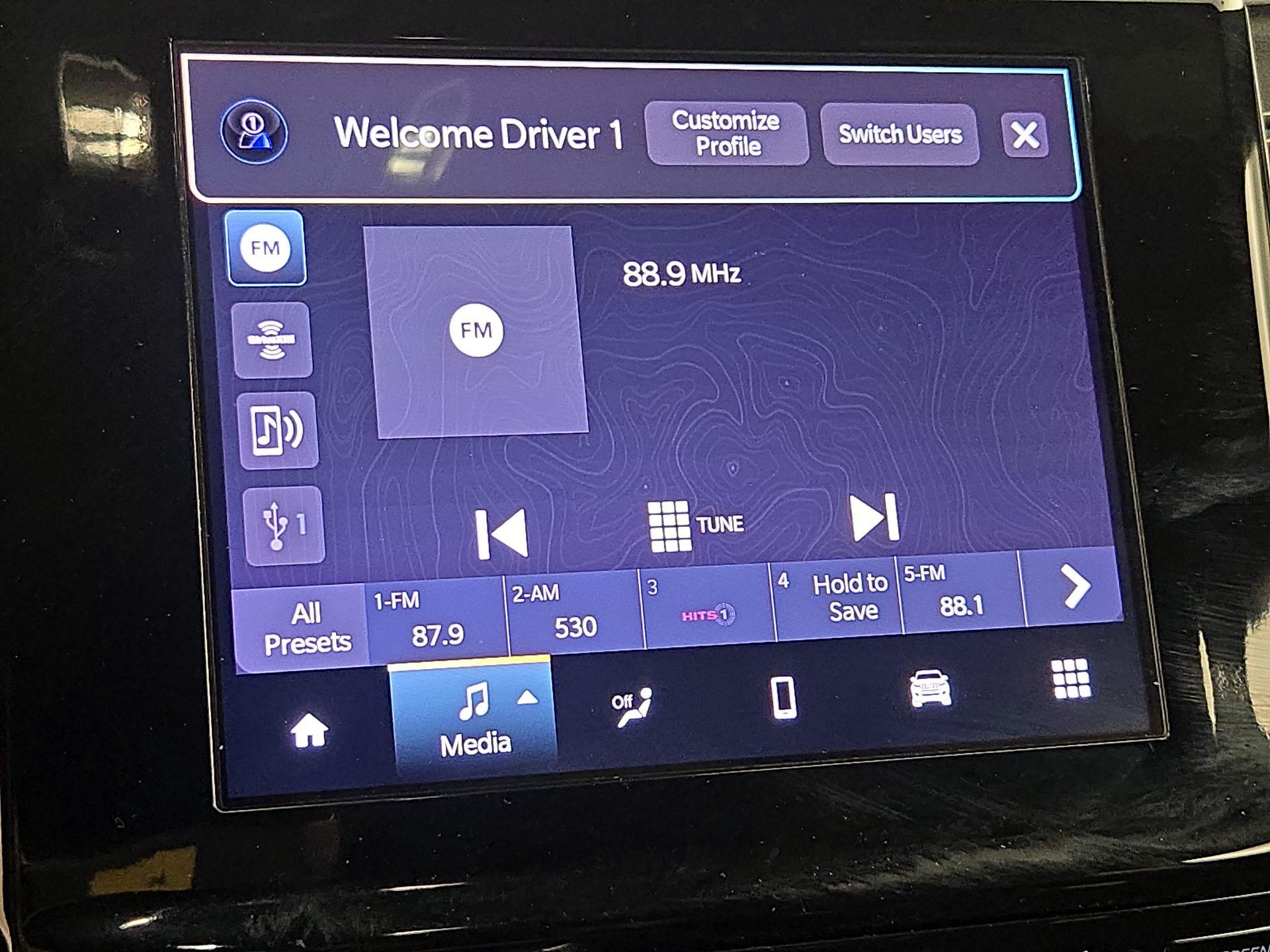 Thumbnail: 2022 Jeep Grand Cherokee - 15