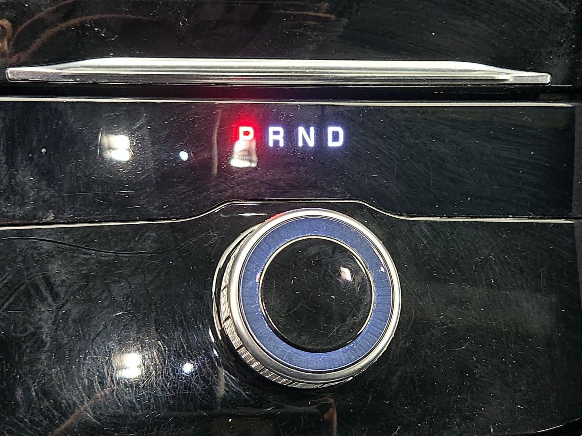 Thumbnail: 2022 Jeep Grand Cherokee - 17