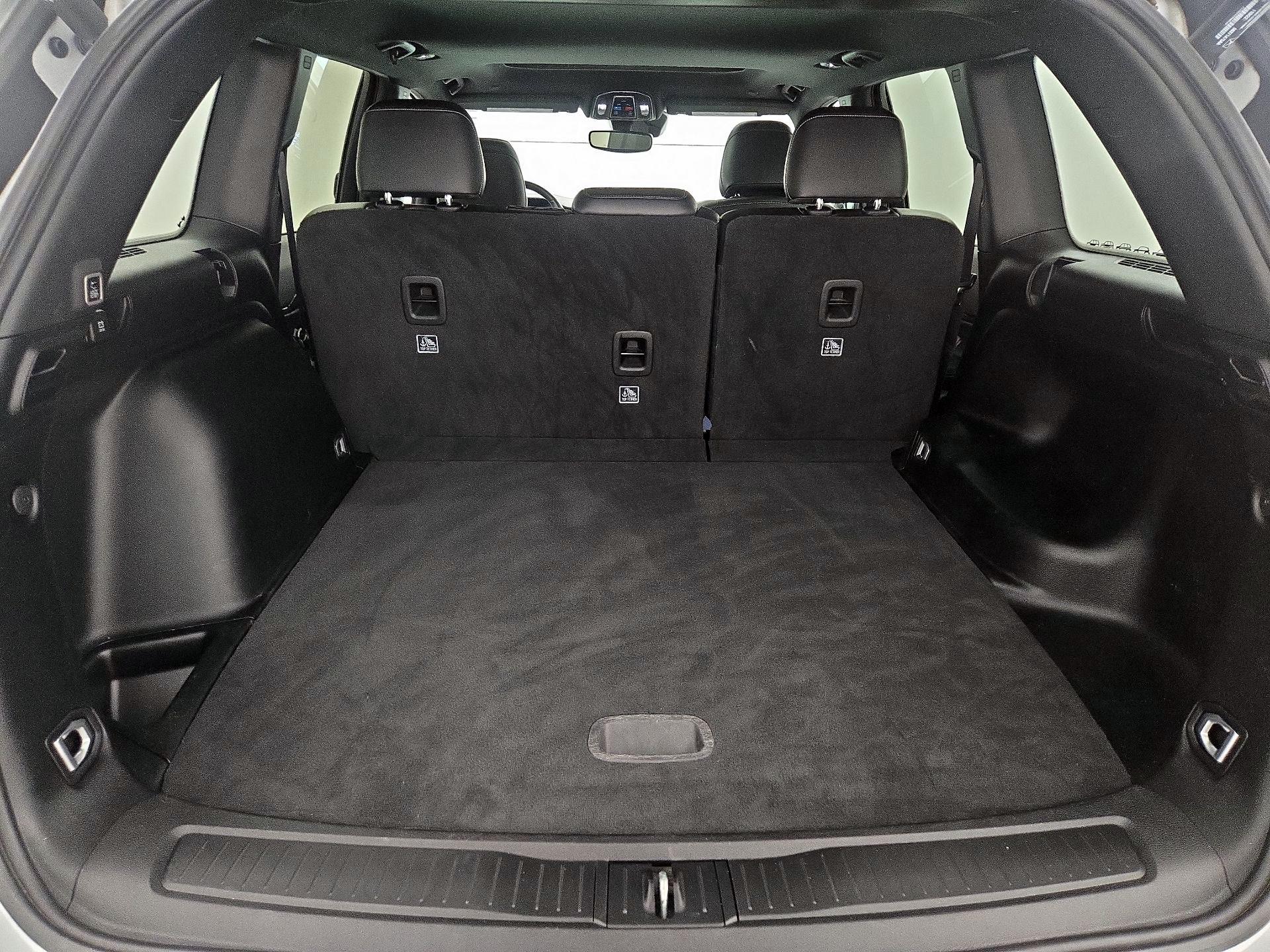 Thumbnail: 2022 Jeep Grand Cherokee - 20