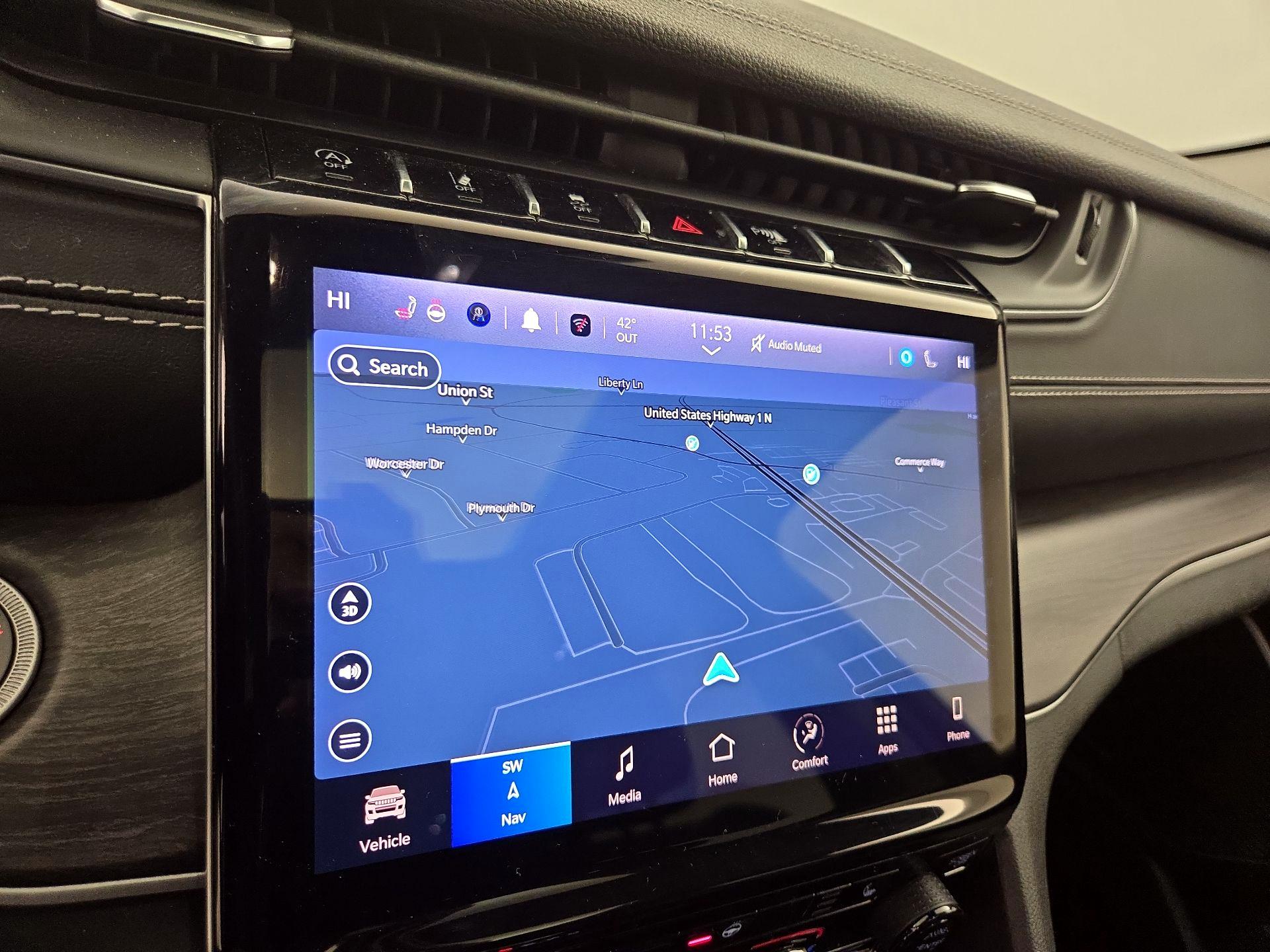 Thumbnail: 2022 Jeep Grand Cherokee L - 14