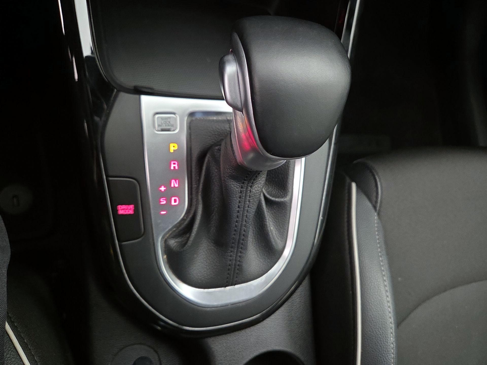 Thumbnail: 2021 Kia Forte - 17