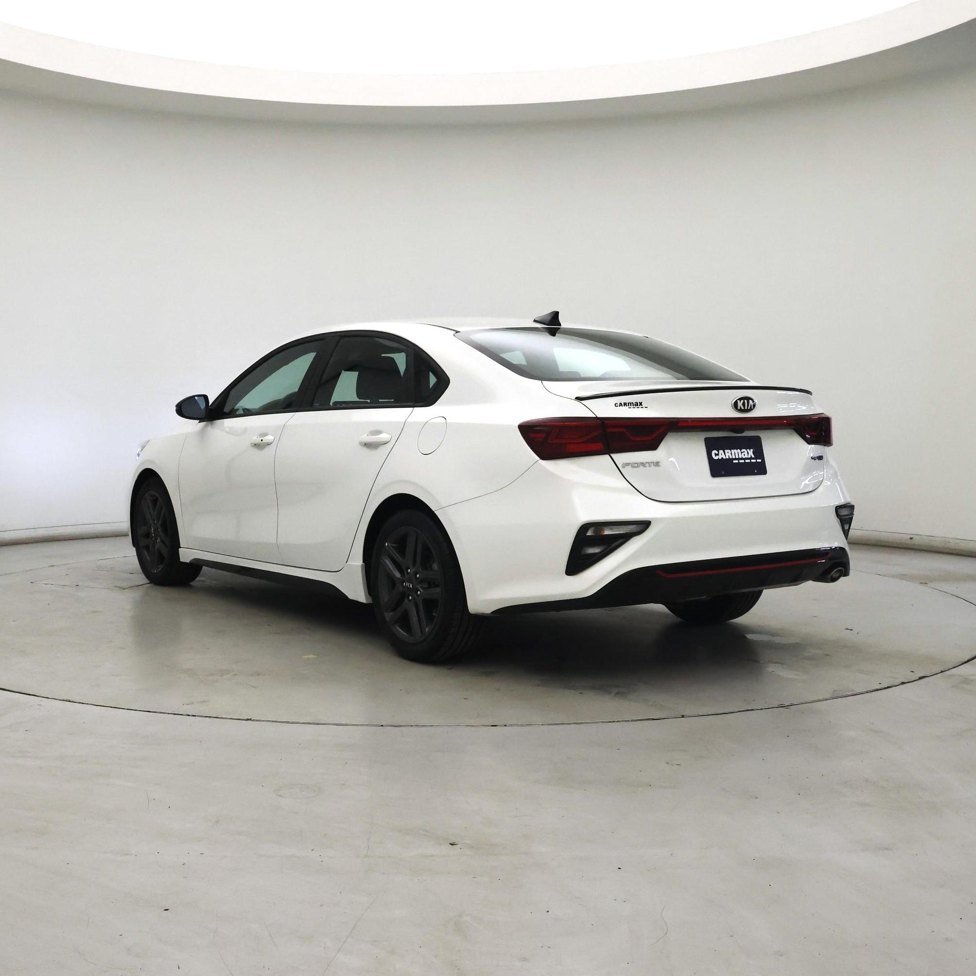 Thumbnail: 2021 Kia Forte - 2